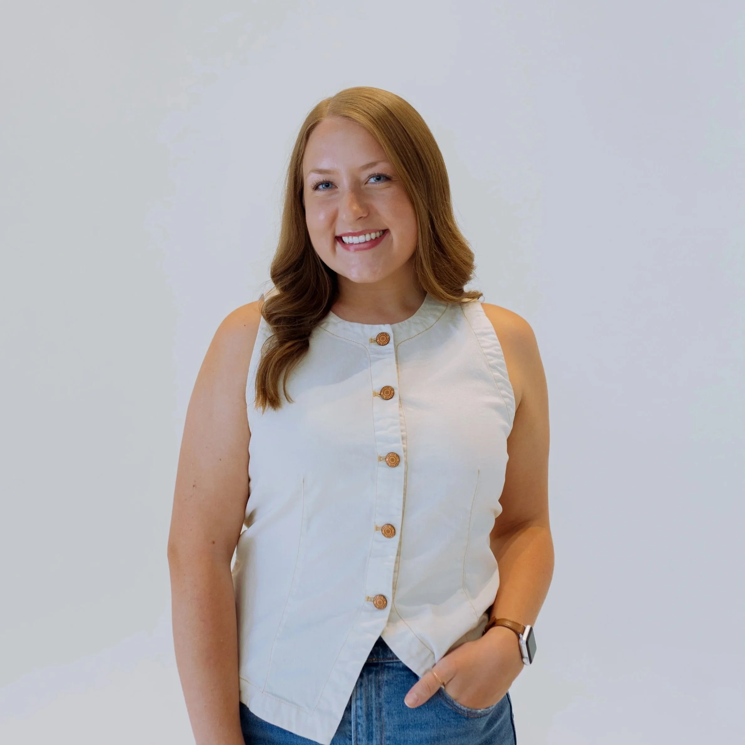 A headshot of Katie, our Start a Delight coach.