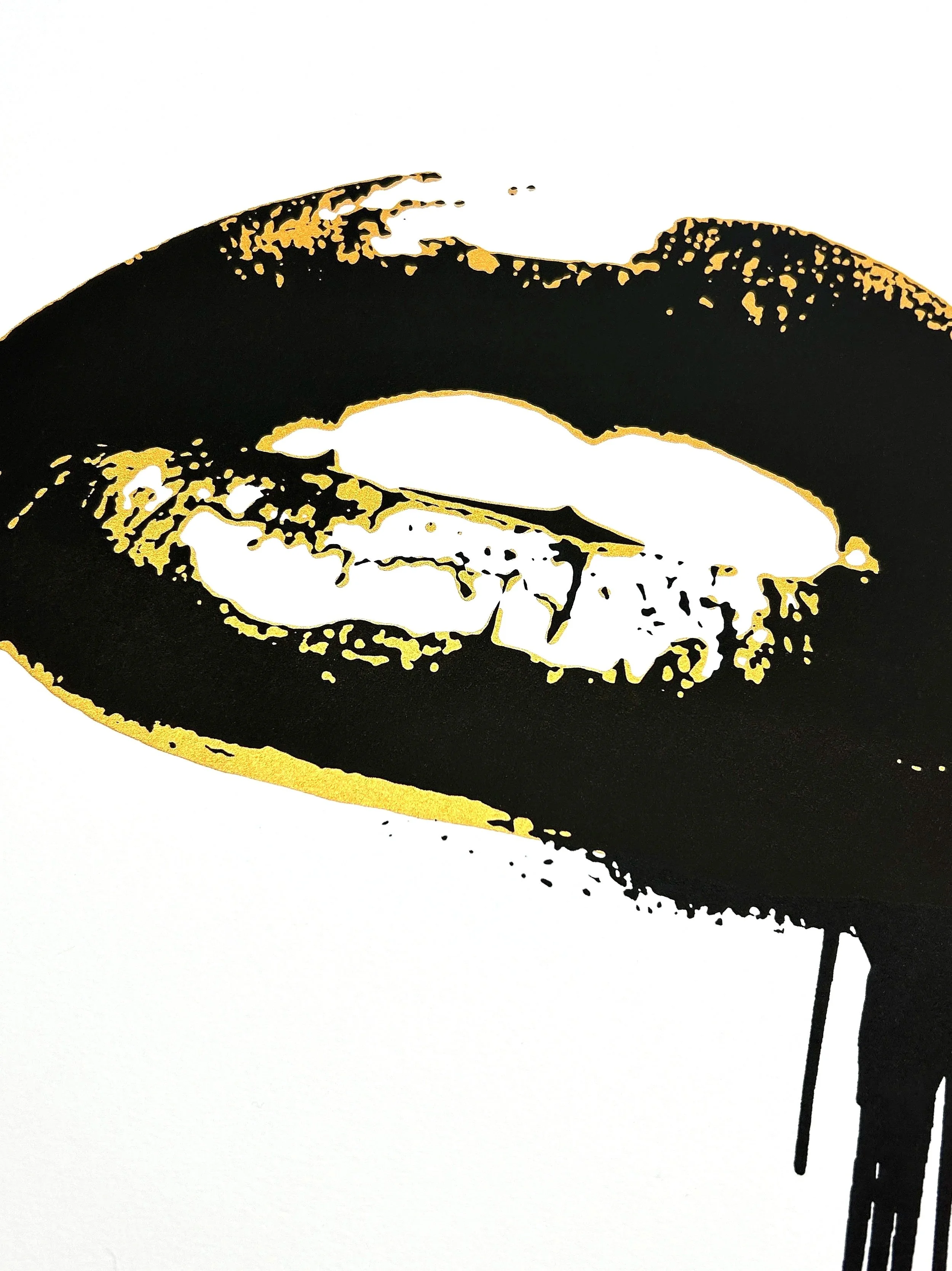 Kelda_Storm_Kissability_gold-black_detail.jpg