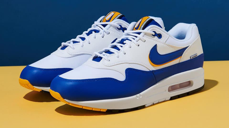 The "90s Track Jacket" Nike Air Max 1 SE Is On Sale For $77.98!