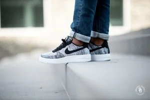The "Oreo" Nike Flyknit Air Force 1 Low Is On Sale For 20% Off!
