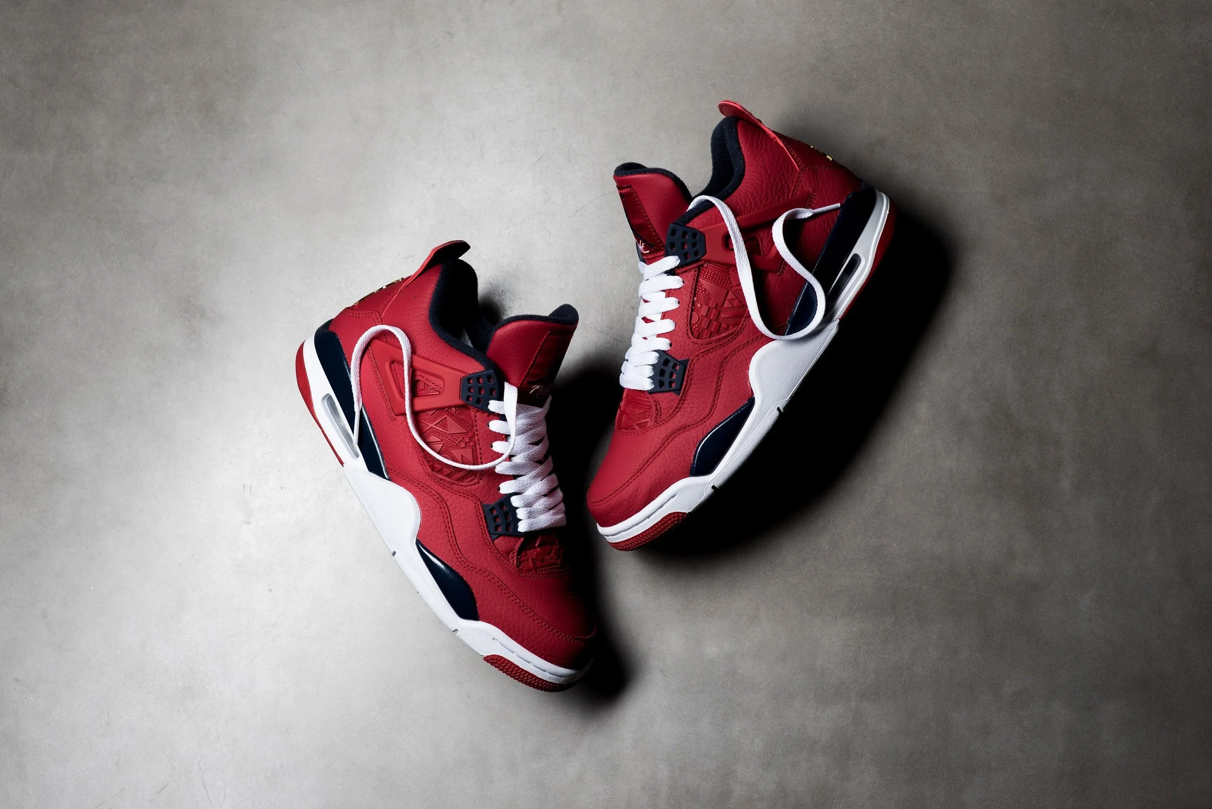 The Air Jordan 4 Retro SE "FIBA" Is On Sale For 20% Off!