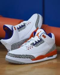 The "Knicks" Jordan 3 Is On Sale For 20% Off!
