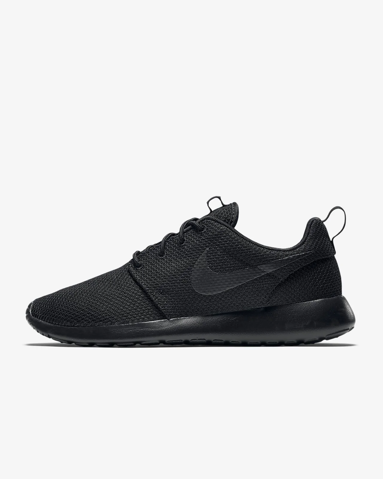 The Nike Roshe One "Triple Black" Is On Sale For $44.97!