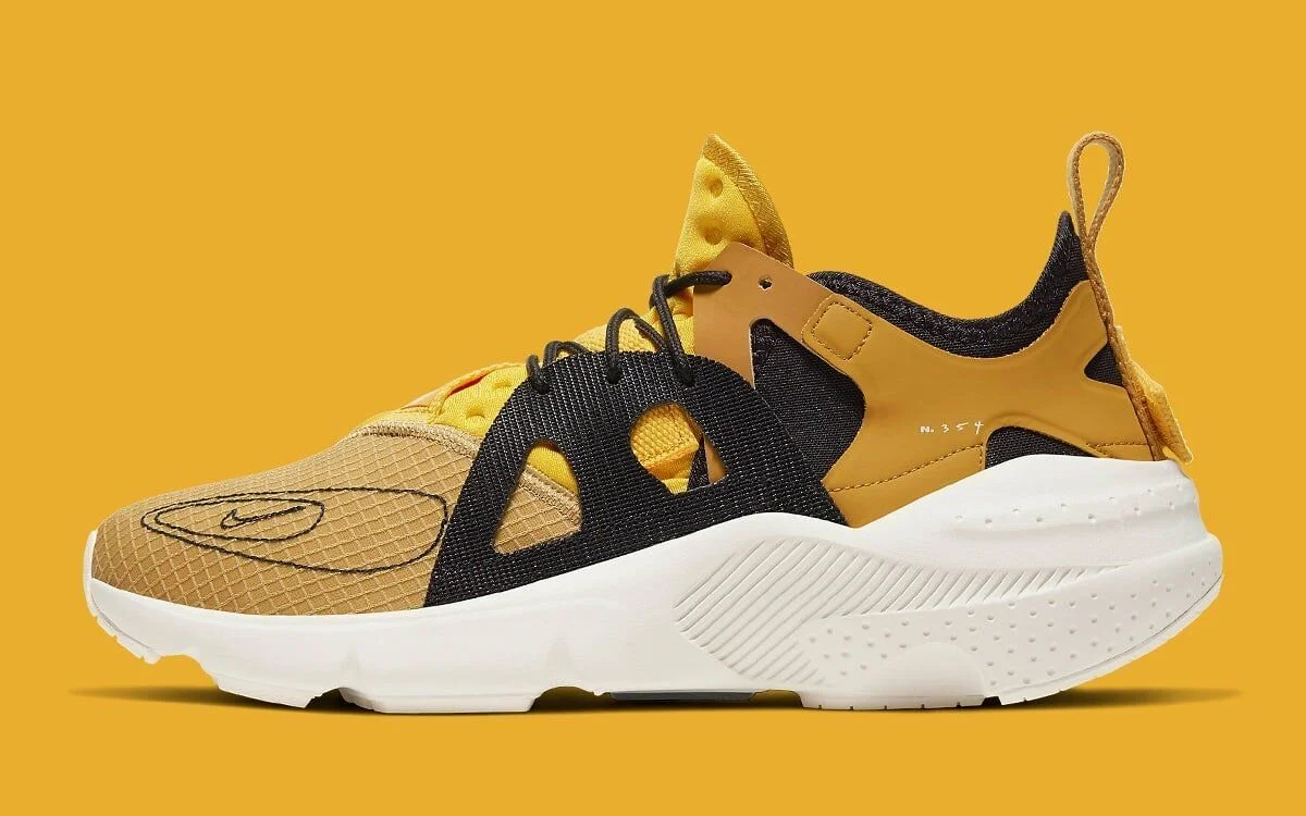 The "Club Gold" Nike Huarache TYPE Is On Sale For 50% Off!