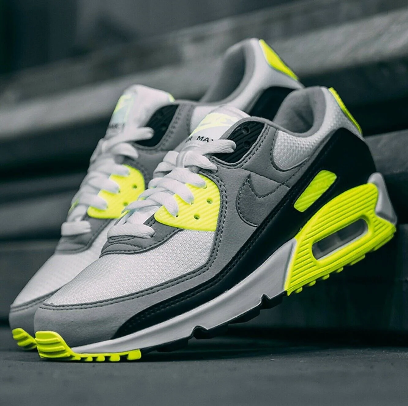 The Air Max 90 OG "Volt" Is On Sale For 20% Off!
