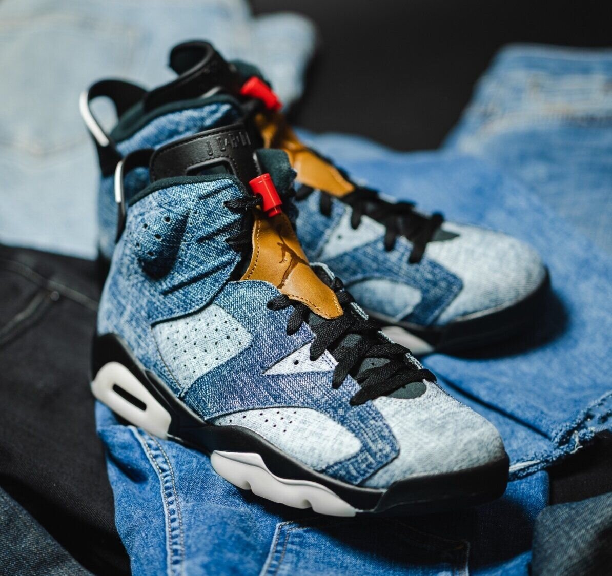 The Air Jordan 6 Retro "Washed Denim" Is On Sale For $127.99!