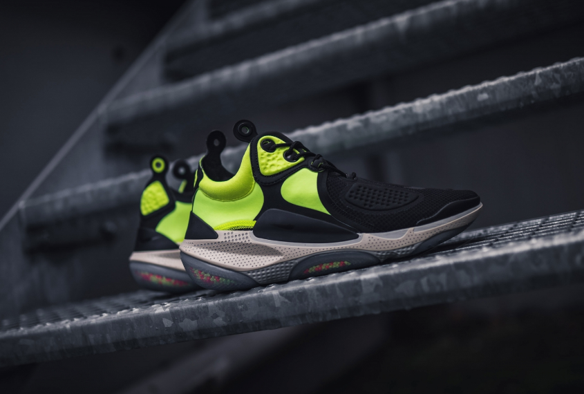 The Nike Joyride CC3 Setter “Black / Volt” Is On Sale For $50!