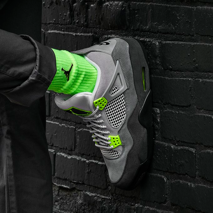 The Jordan 4 SE "Neon" Is On Sale For $168.75 Shipped!