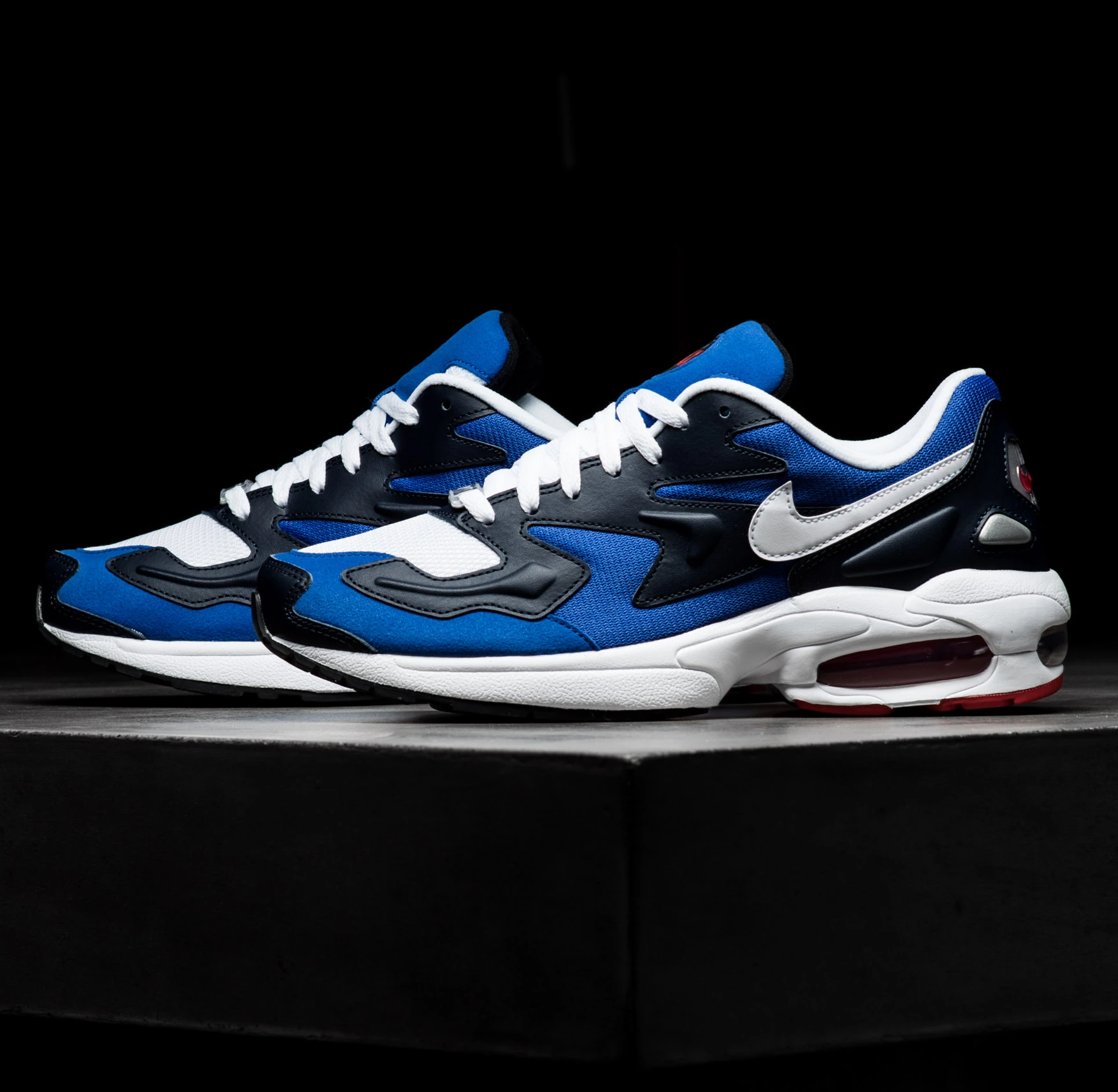 The Nike Air Max2 Light "Racer Blue" Is On Sale For $59.49!
