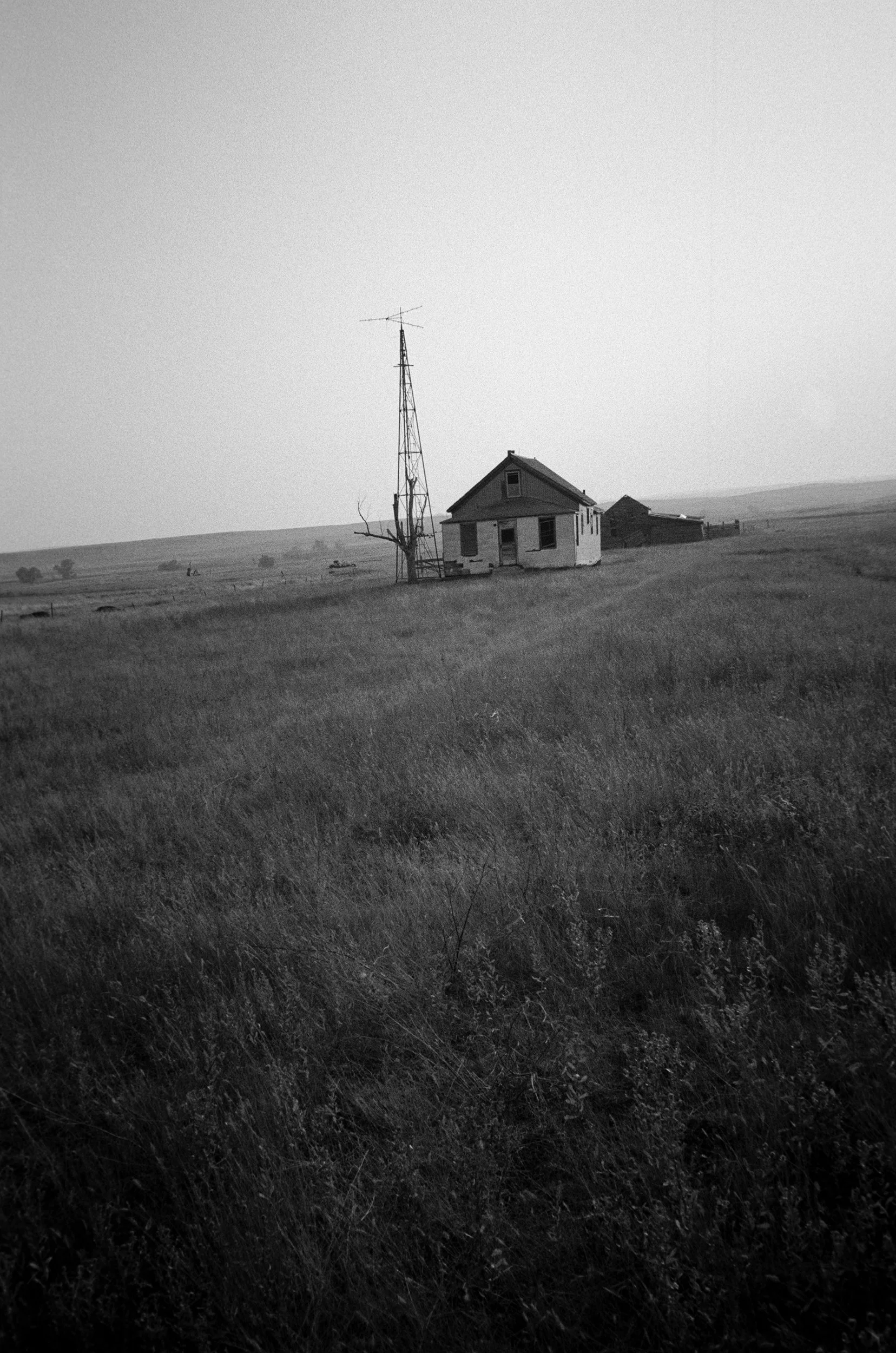 Joe Hubers_Kodak Ektapan400_South Dakota_Abandonded Homestead.jpg