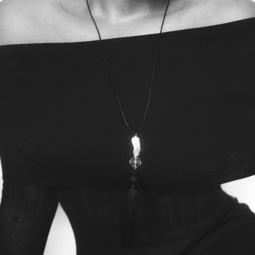 Perla Tassel Necklace (4).png