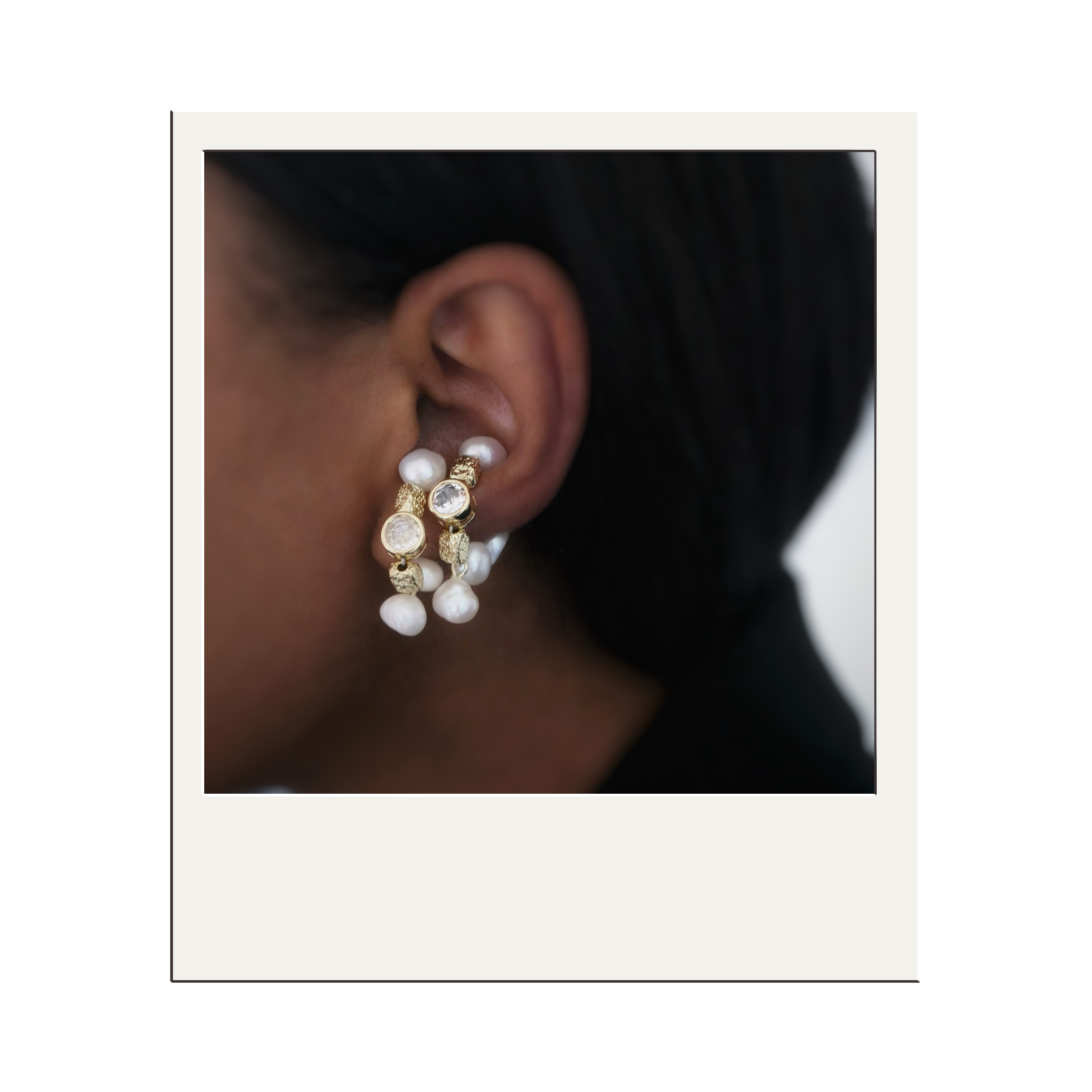 Crystal Cuff MODEL IMAGE.png