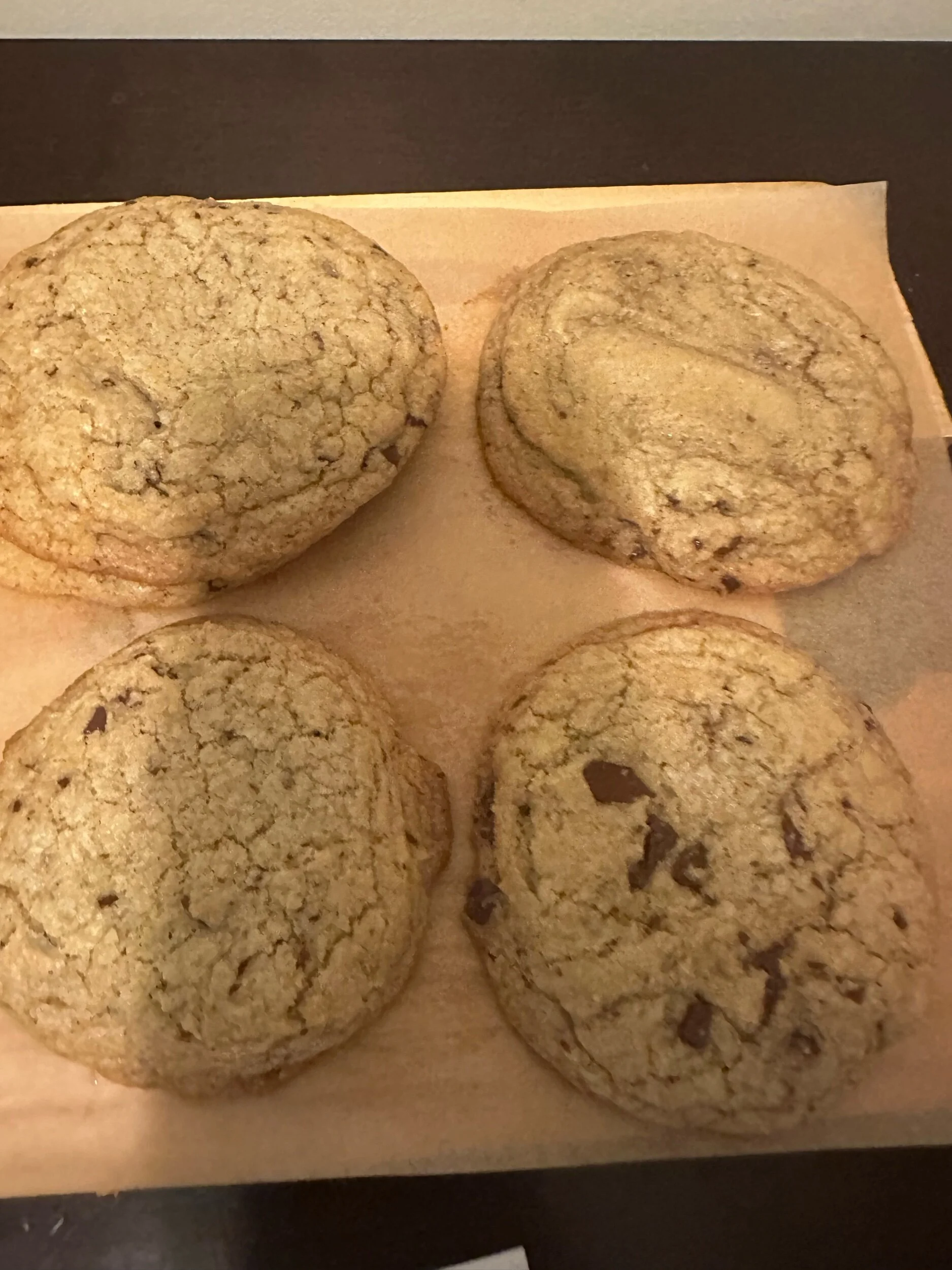 E91ED855-D9C8-4EF4-A6C4-45A4EFA093CF