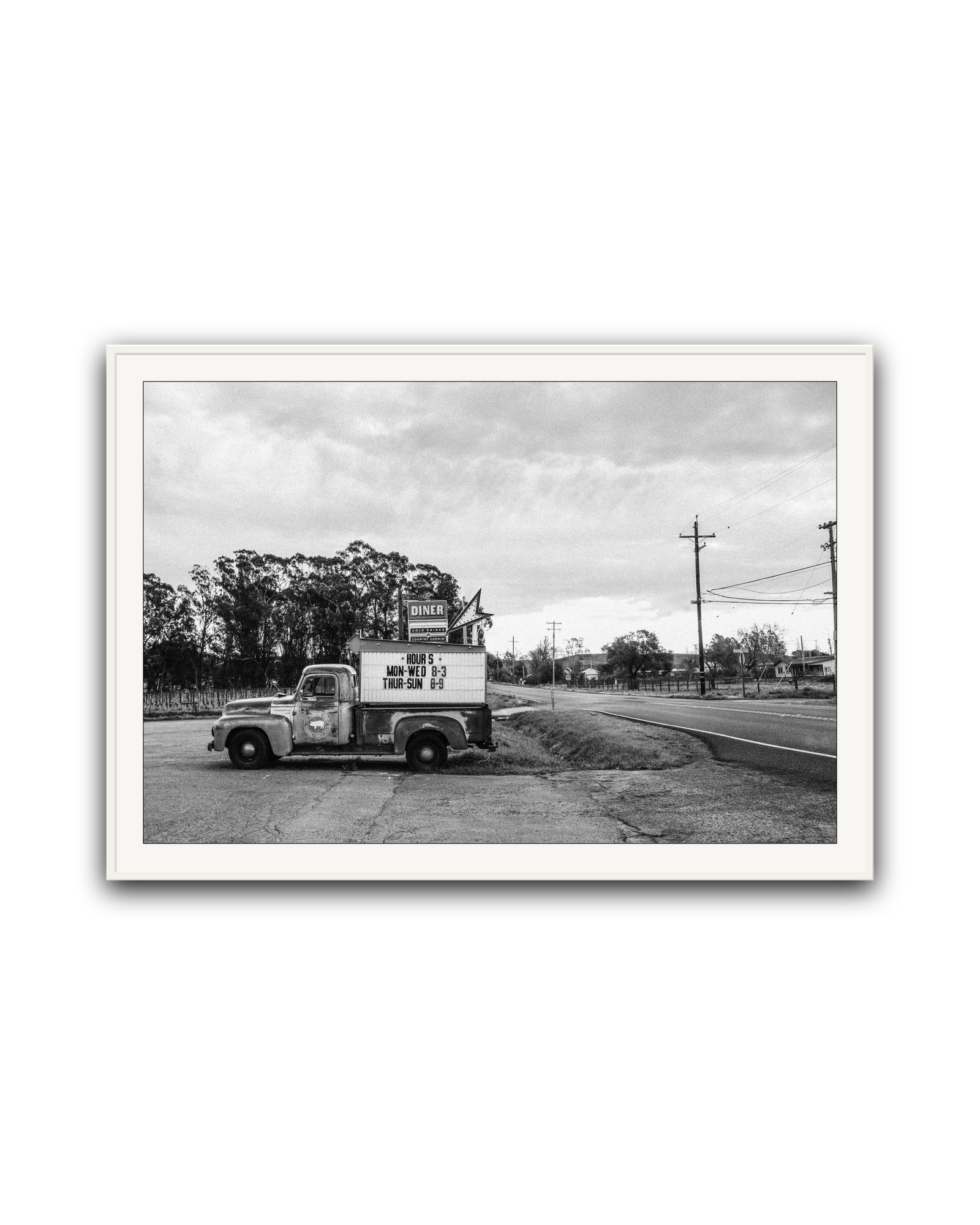 diner-truck-white-matted.png