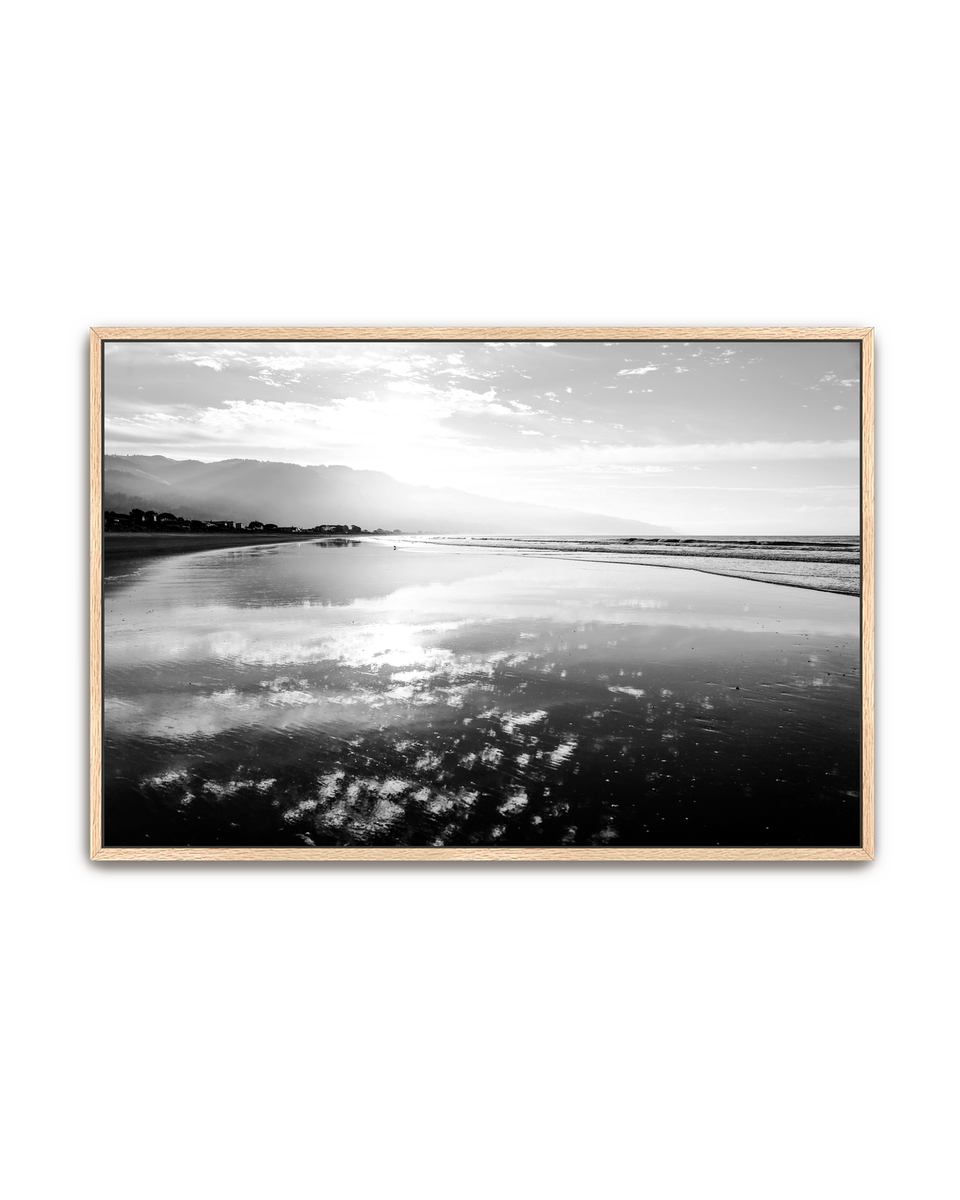 mirror-tide-oak-canvas.png