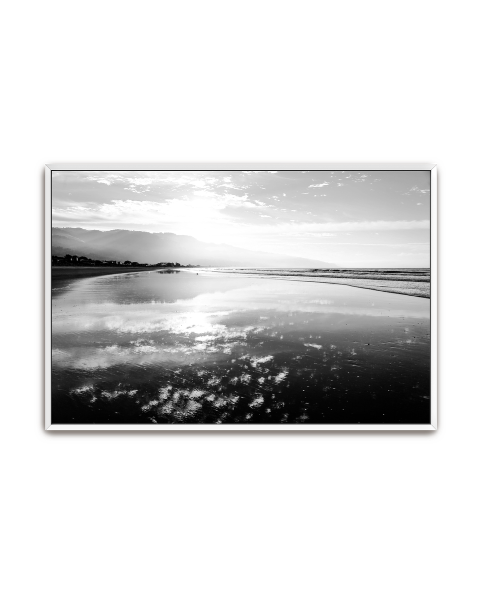mirror-tide-white-canvas.png