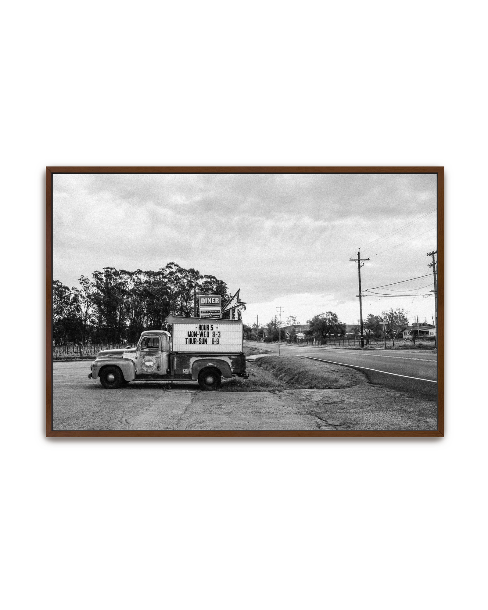 diner-truck-walnut-canvas.png