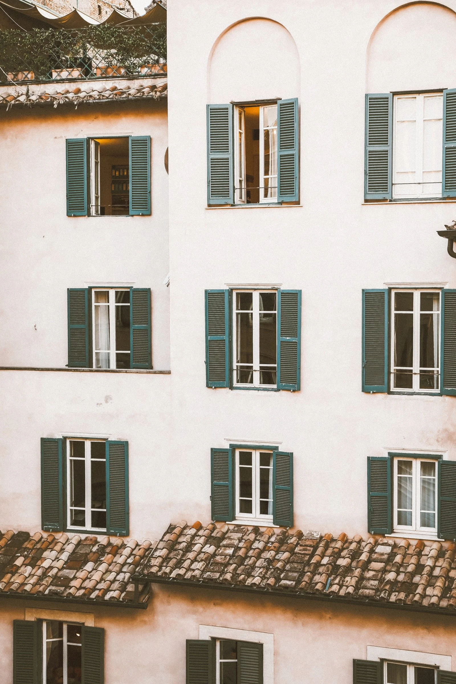 vintage-architecture-italy-5-hero.jpg