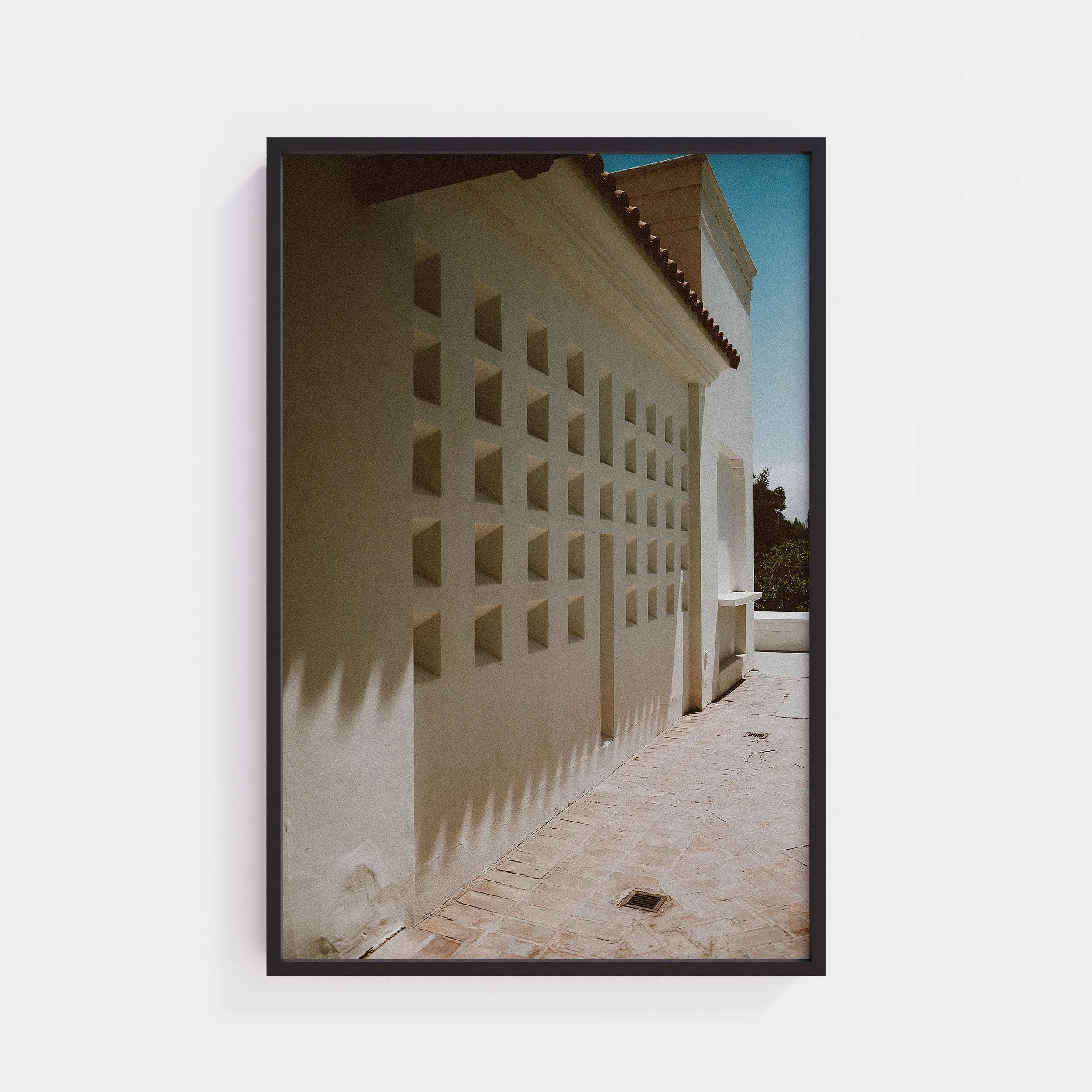 XL Black Frame Architecture.jpg