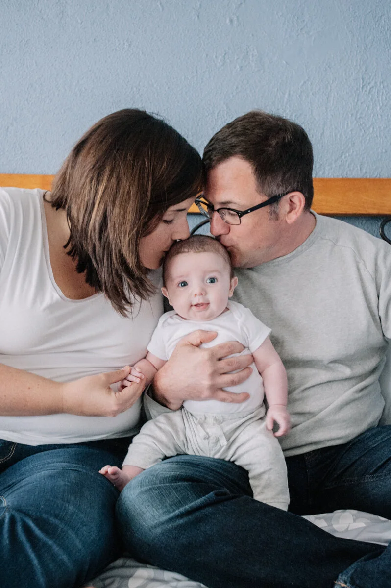 031_JuliaZavePhotography_family.jpg