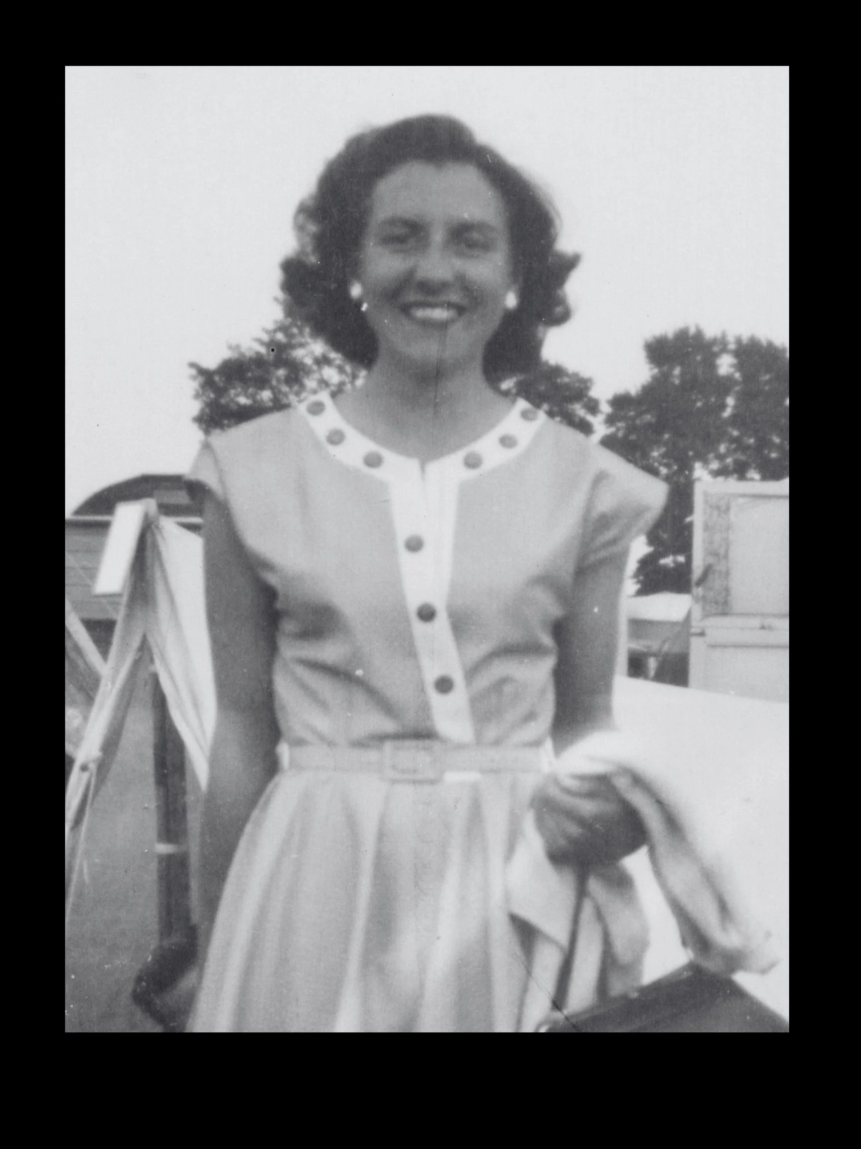 MOMpage-summertime dress.jpg