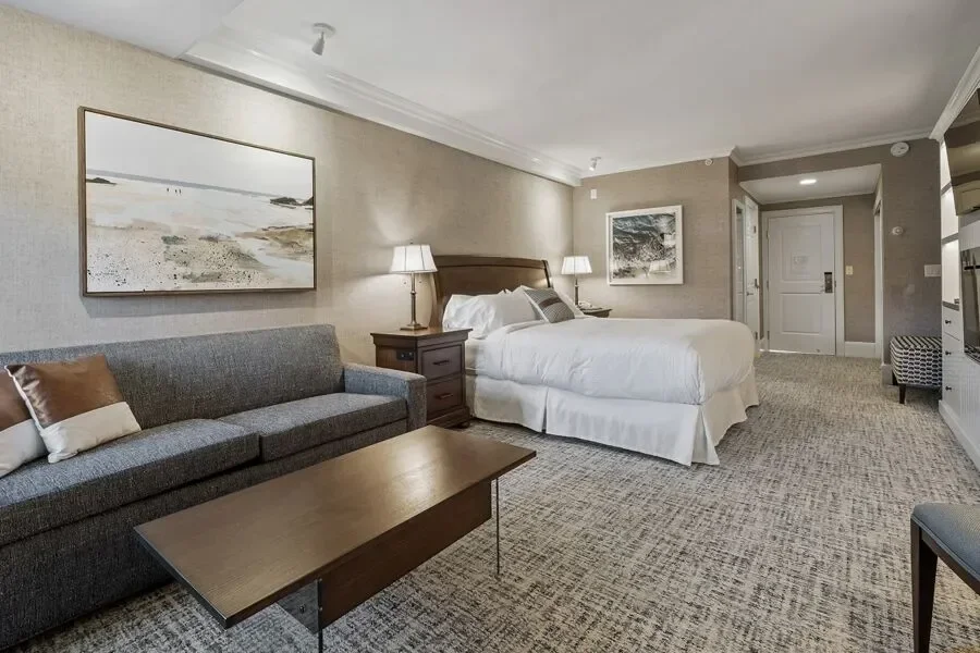 Stage Neck Inn Luxury Plush Mattress