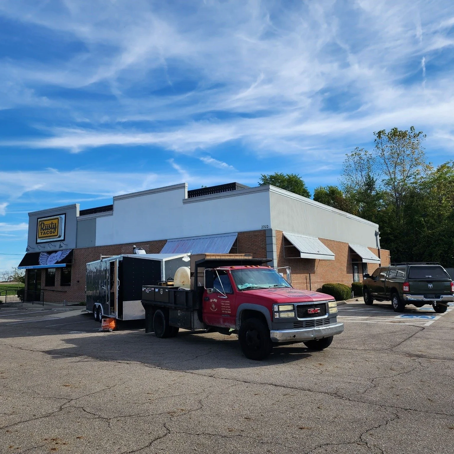 🍕🚧 BIG NEWS, Beavercreek &mdash; It&rsquo;s Happening! 🚧🍕

After 2 years of dreaming, planning, and plenty of pizza talk &mdash; we officially began demo on Friday, October 17, 2025, for our new Pizza Dive Towne Drive location! 🙌

Coming April 2