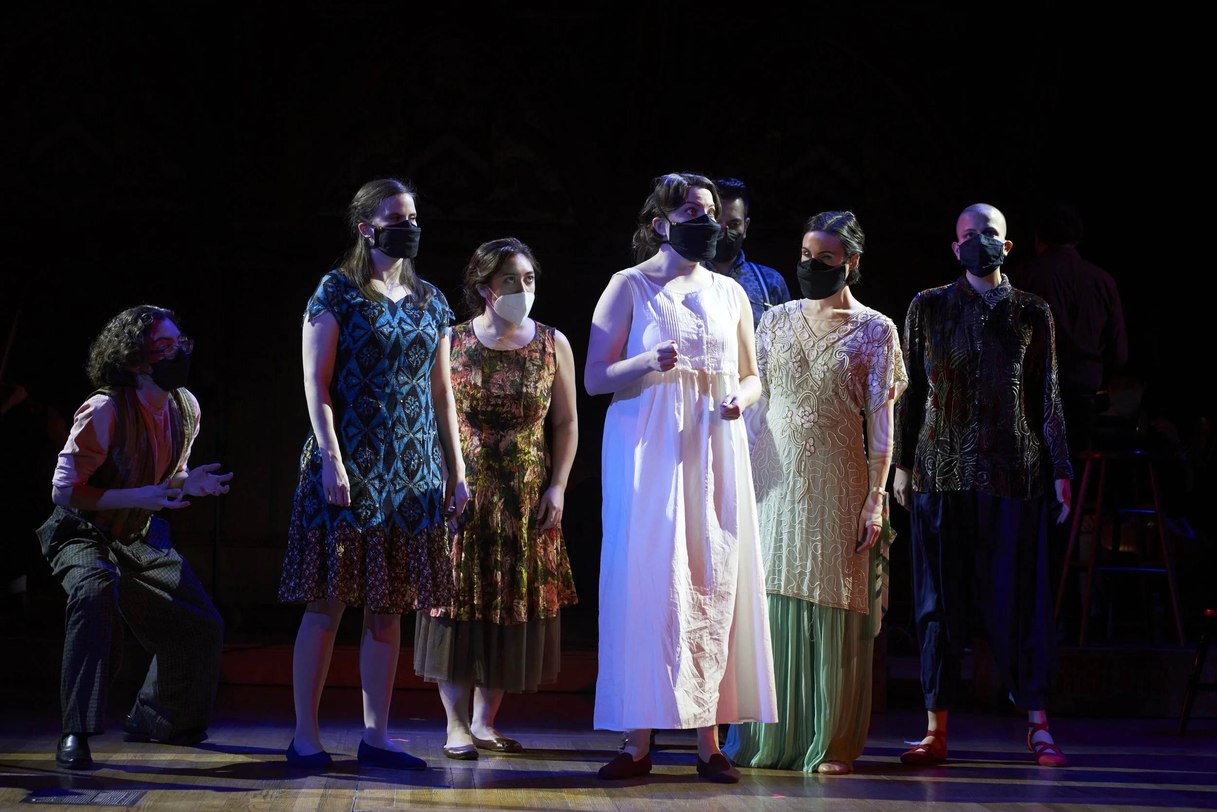  Molly and the denizens of Nighttown 