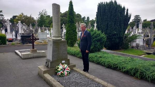  Arthur Griffith’s grave, Glasnevin Cemetery 