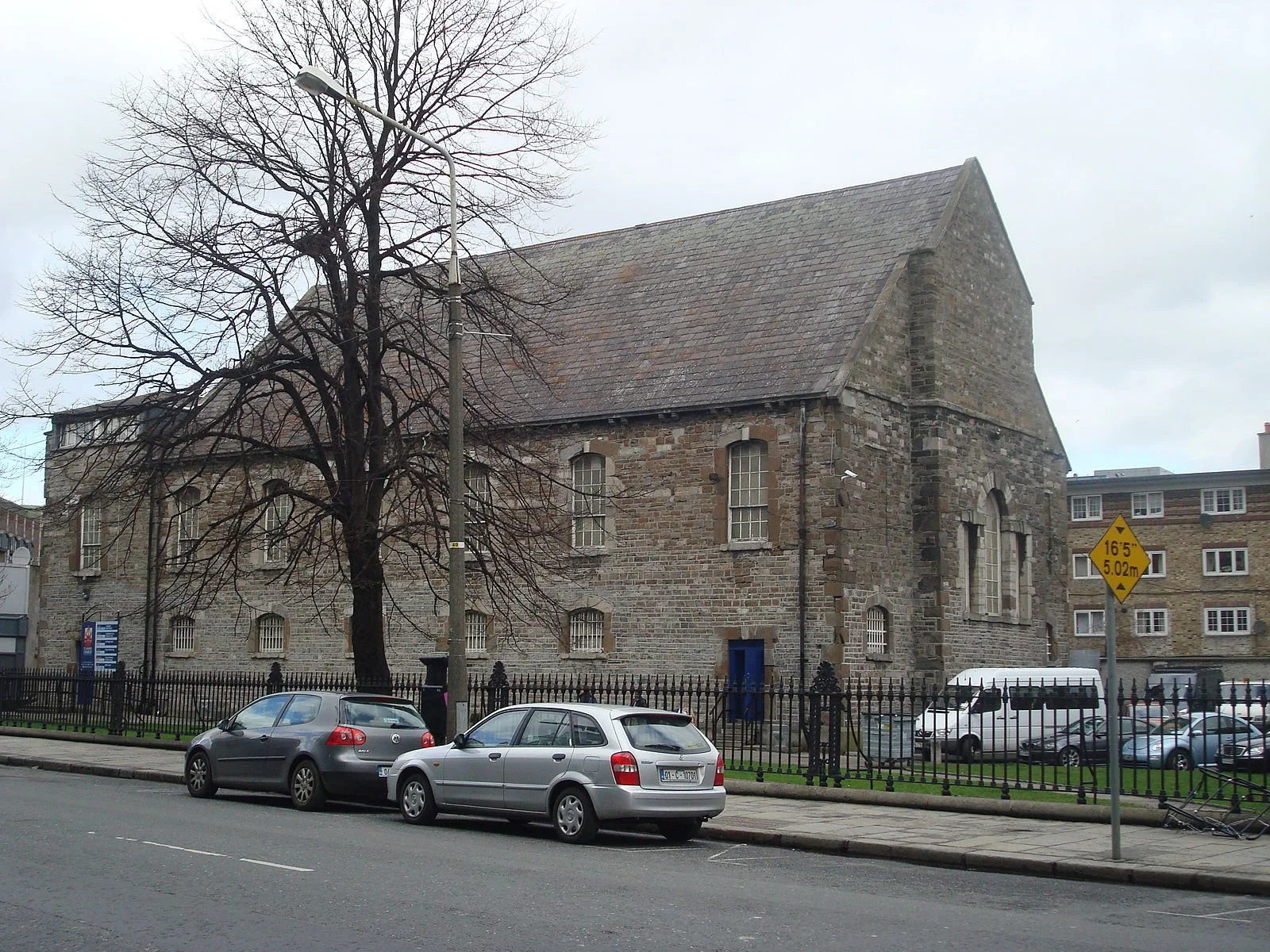  St. Mark’s, sans bleak pulpit 