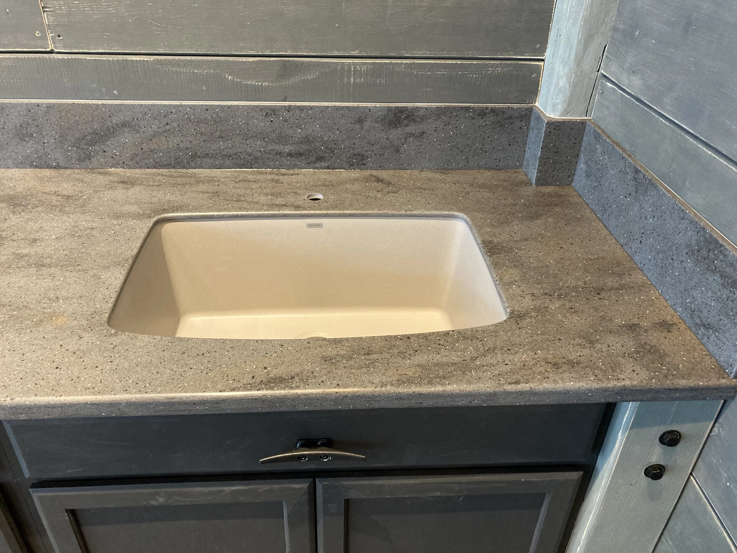 sealife center wash station.jpeg