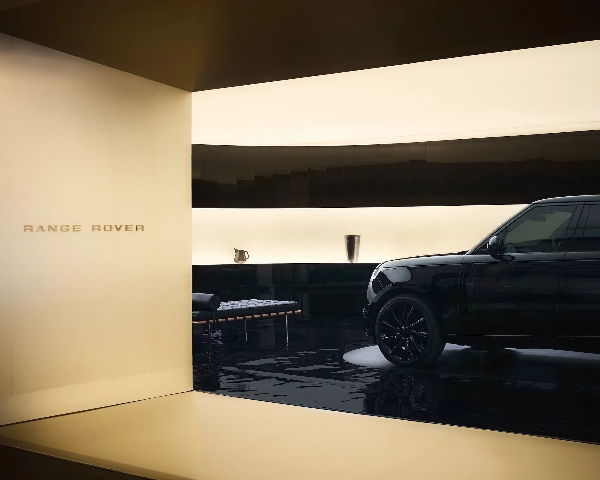 Le Car Design Talks: Range Rover Brand Design Chief at Design Miami 
