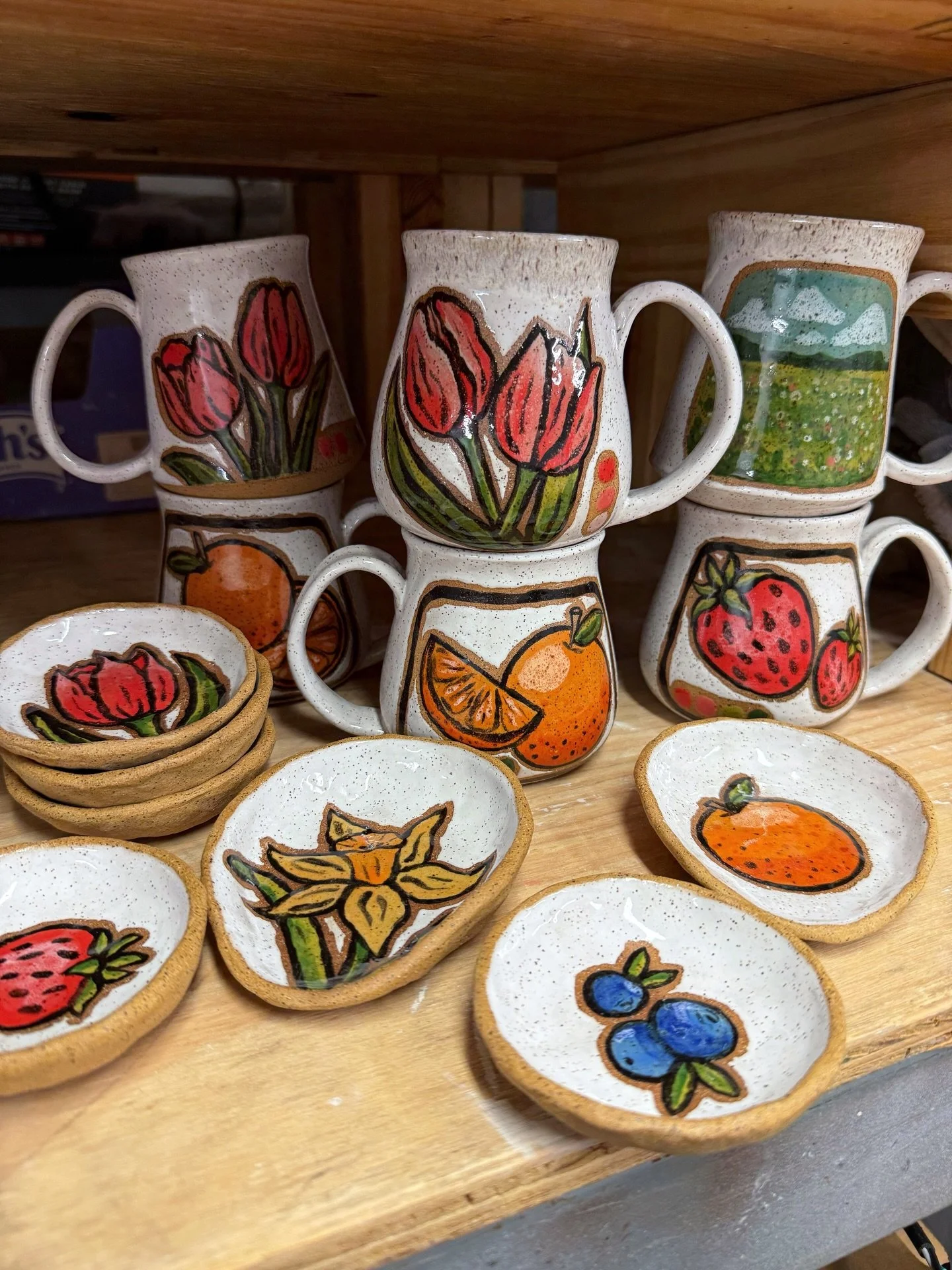 It&rsquo;s shop update day! 🤩 Everything is scheduled to drop at 2pm EST today, and the website will be live shortly before that. Here&rsquo;s a peek at some of the goodies we&rsquo;ll have available. 👀

puddlevillepottery.com

#pottery #ceramics #