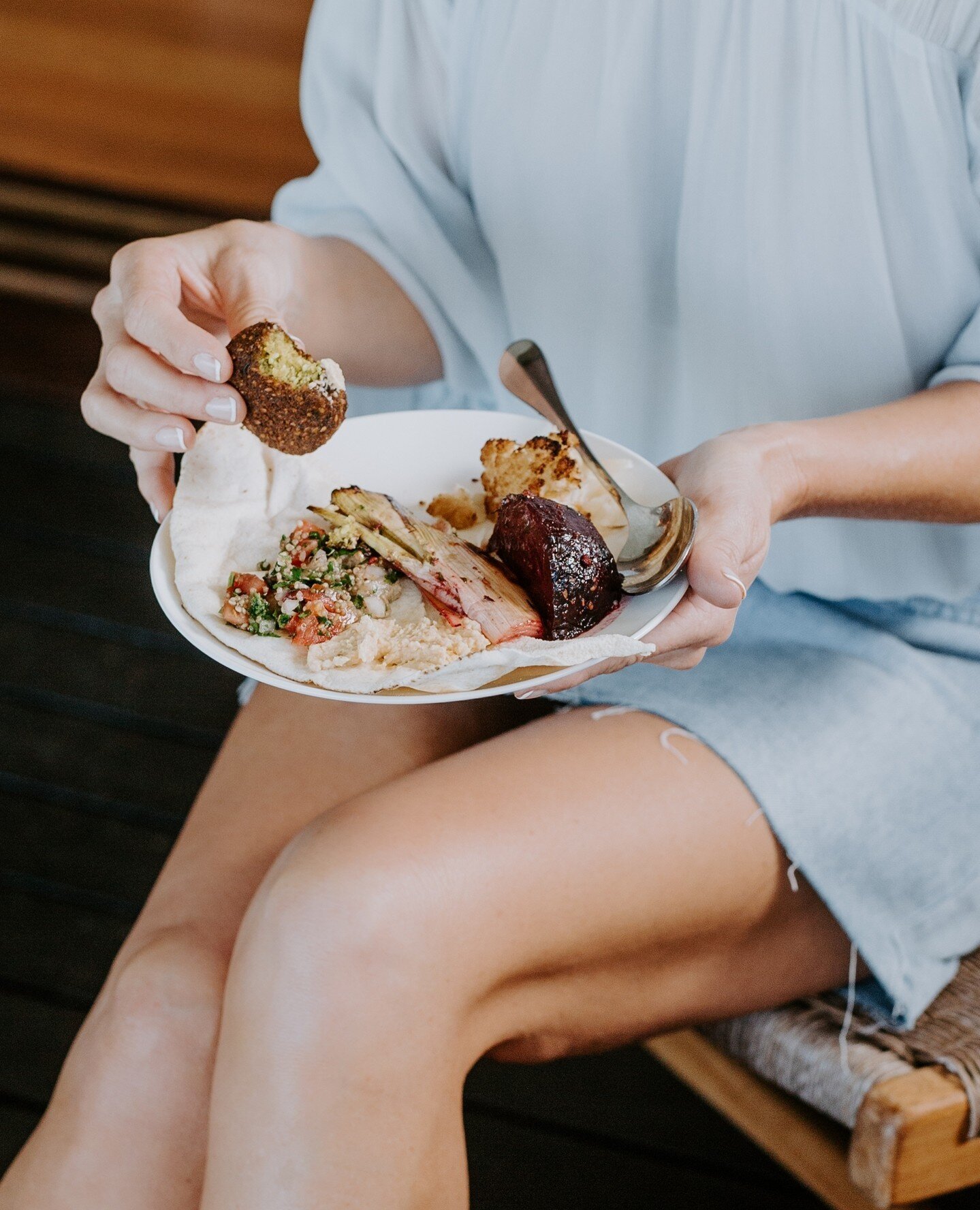 Nourish your body from the inside out with nutritious, farm-to-table meals prepared by our in-house chef. One of our favourite activities as part of the Byron retreat no doubt 😉⁠
⁠
⁠
⁠
⁠
⁠
⁠
⁠
⁠
⁠
.⁠
.⁠
.⁠
.⁠
.⁠
.⁠
.⁠
.⁠
⁠
⁠
⁠
⁠
⁠
⁠
⁠
⁠
⁠
#chef #inh