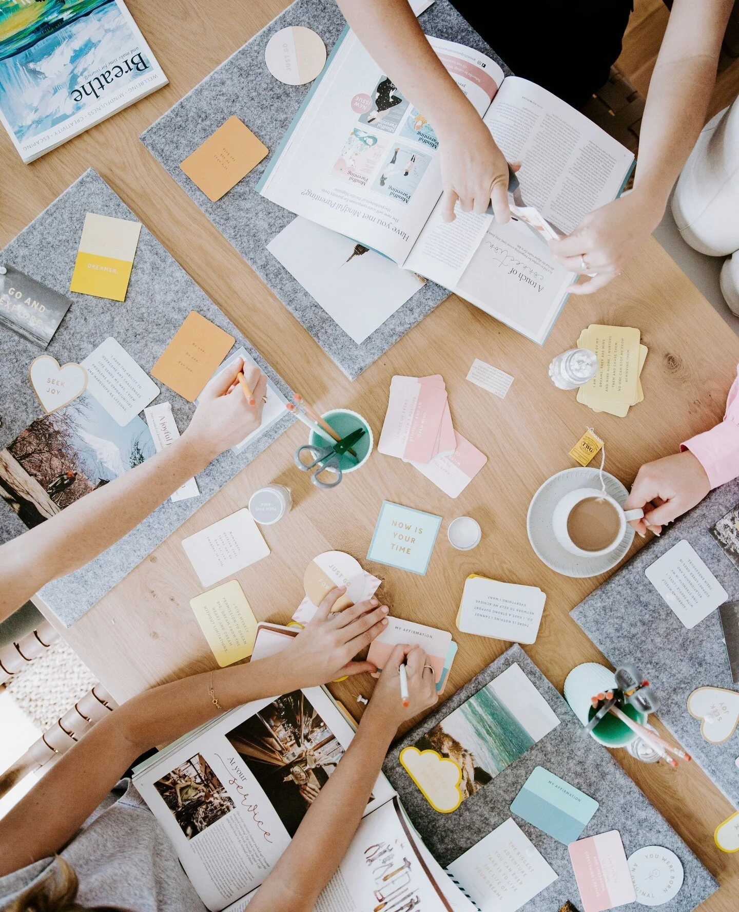 CREATIVE WORKSHOPS //⁠
⁠
Learn new mindful habits and nurture your creativity with inspiring workshops in our Mindful Healing Retreats. Creative workshops are one of our activities focused on cultivate mindful and sustainable living. ⁠
⁠
⁠
⁠
⁠
.⁠
.⁠
