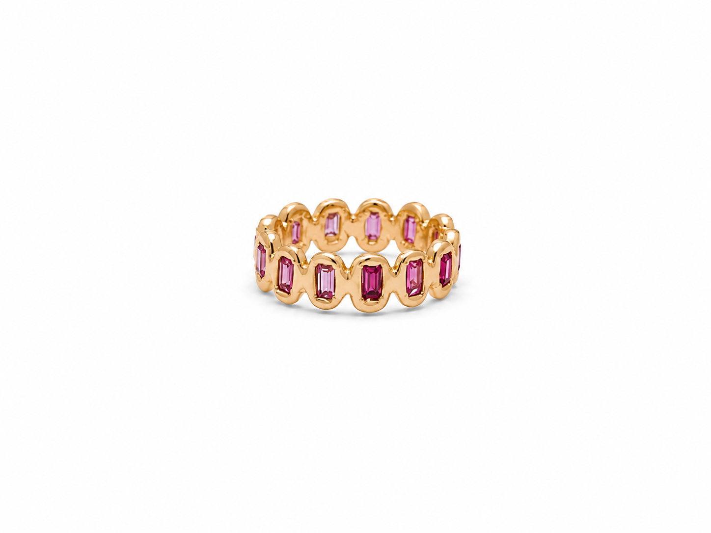1.95ct Baguette Band Pink saph.png