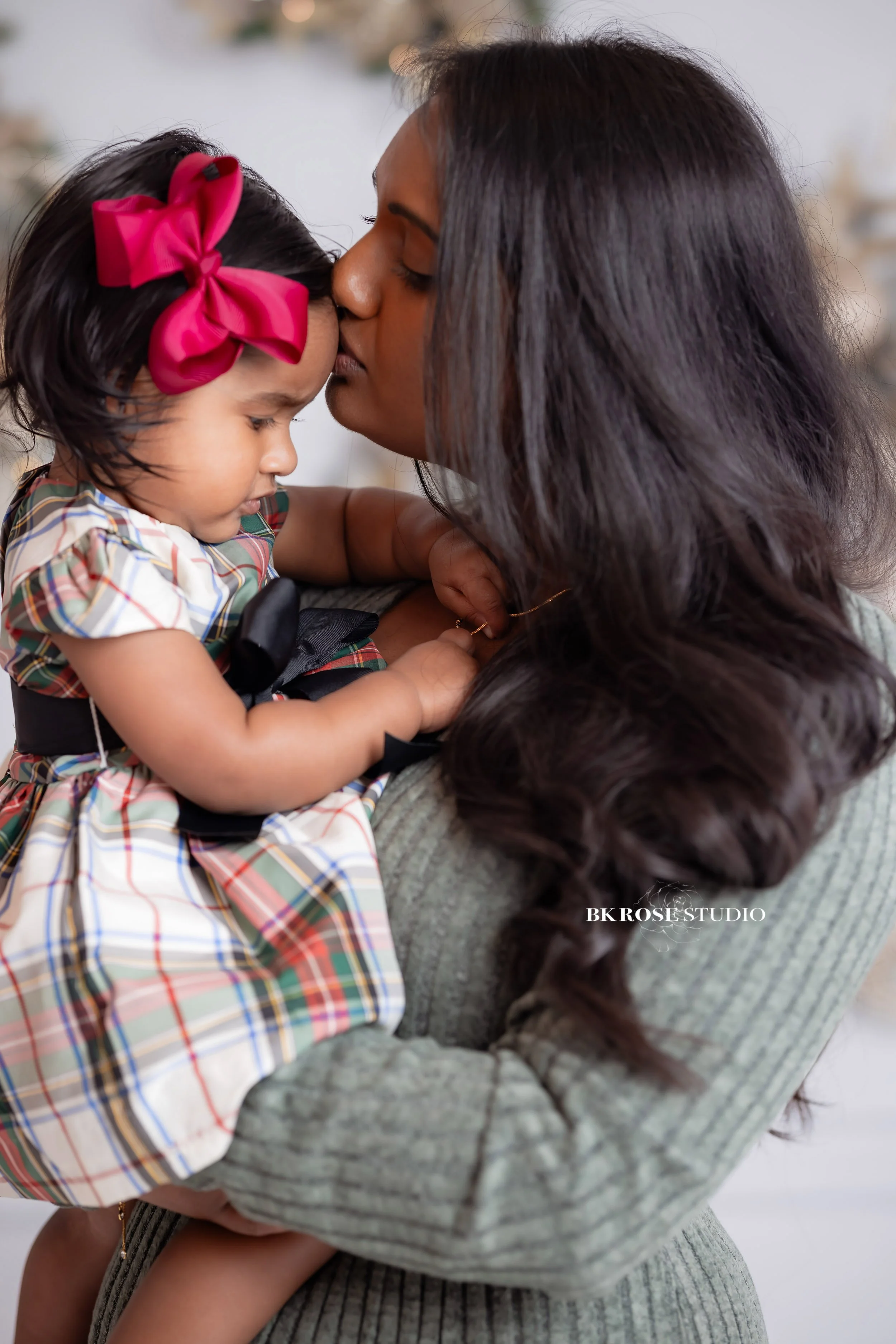 studio-family-photographer-libertyville-illinois-bk-rose-studio-18.jpg