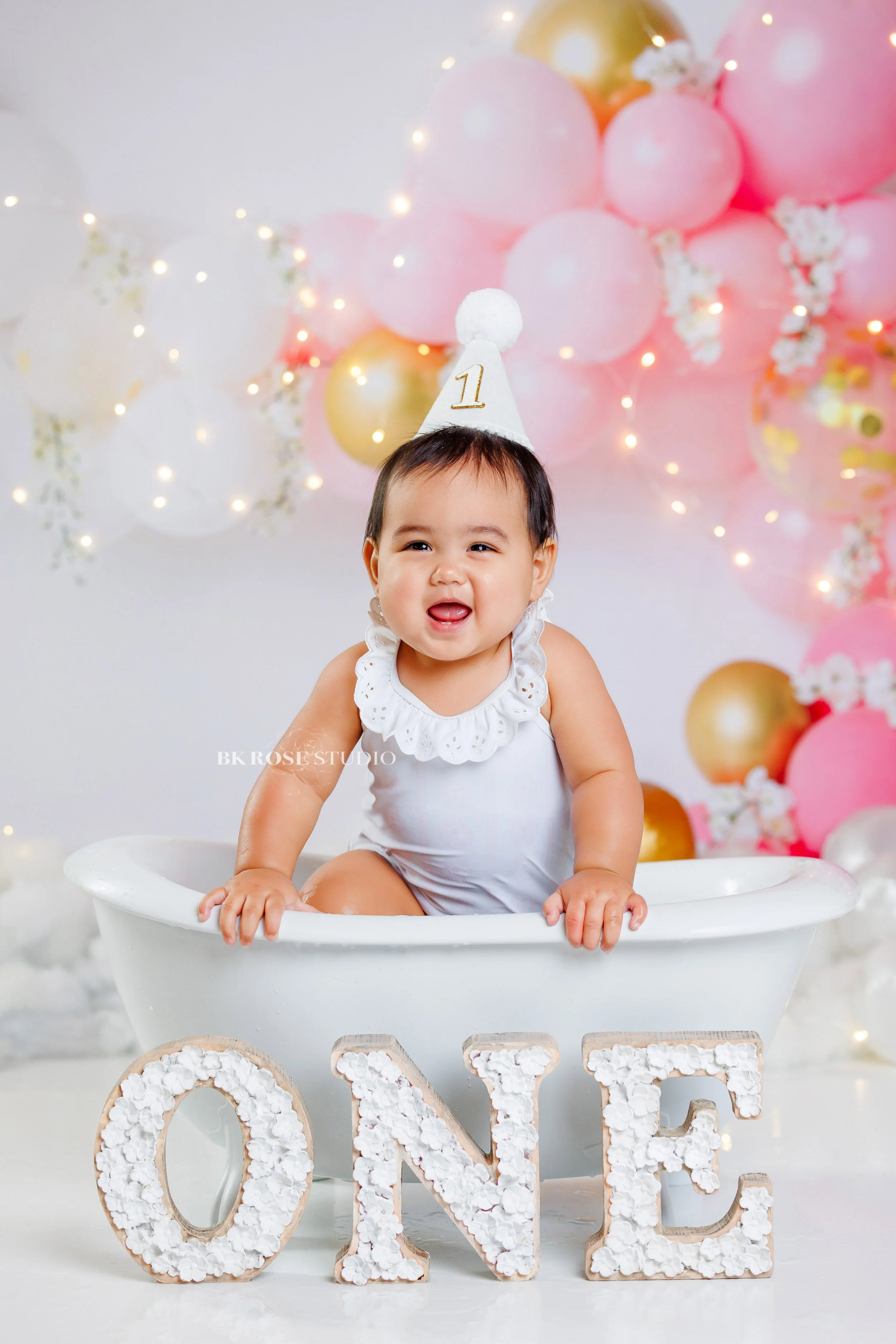 cake-smash-photographer-near-me-libertyville-illinois-62.jpg