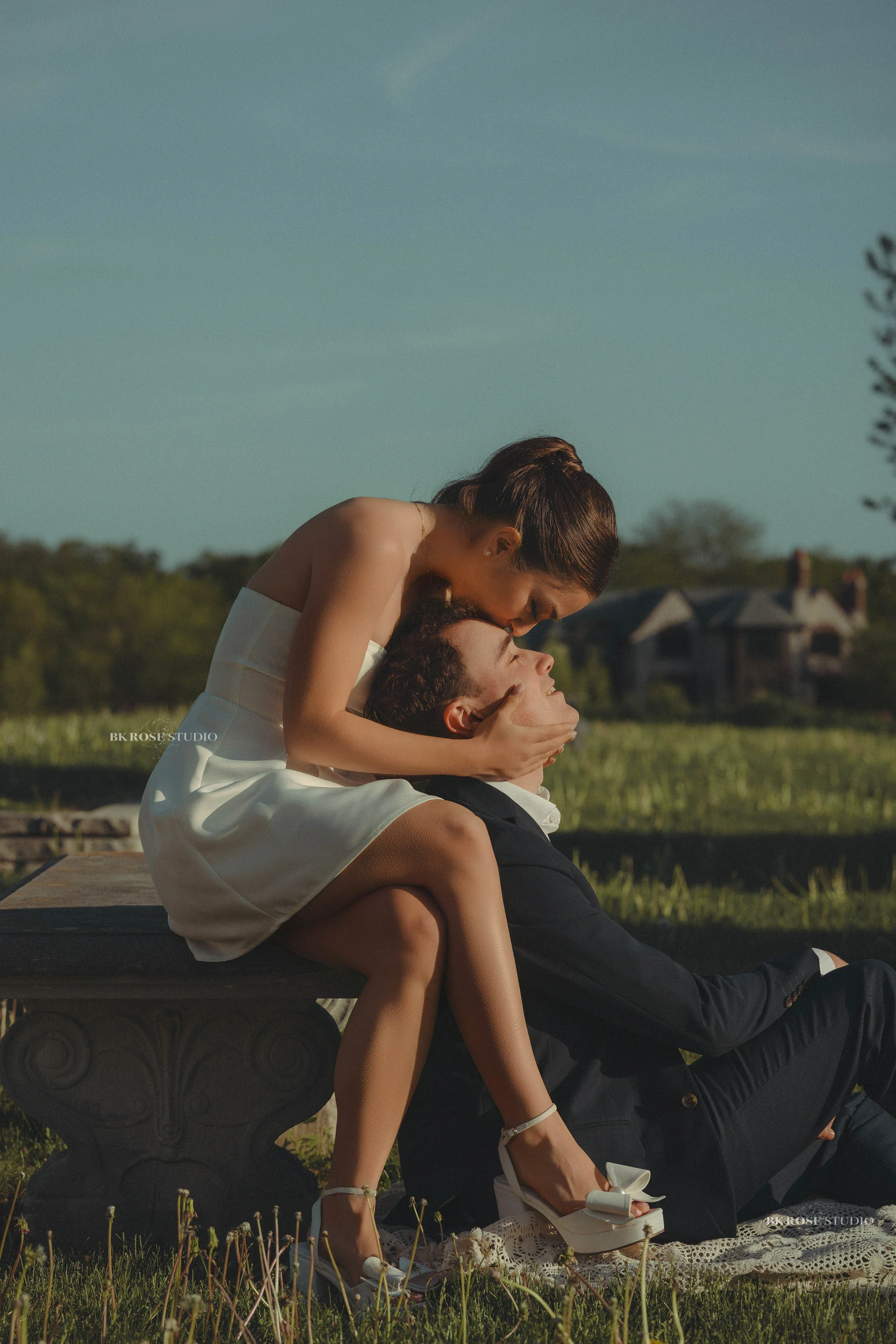 engagement-session-northwest-chicago-suburbs-1-29.jpg