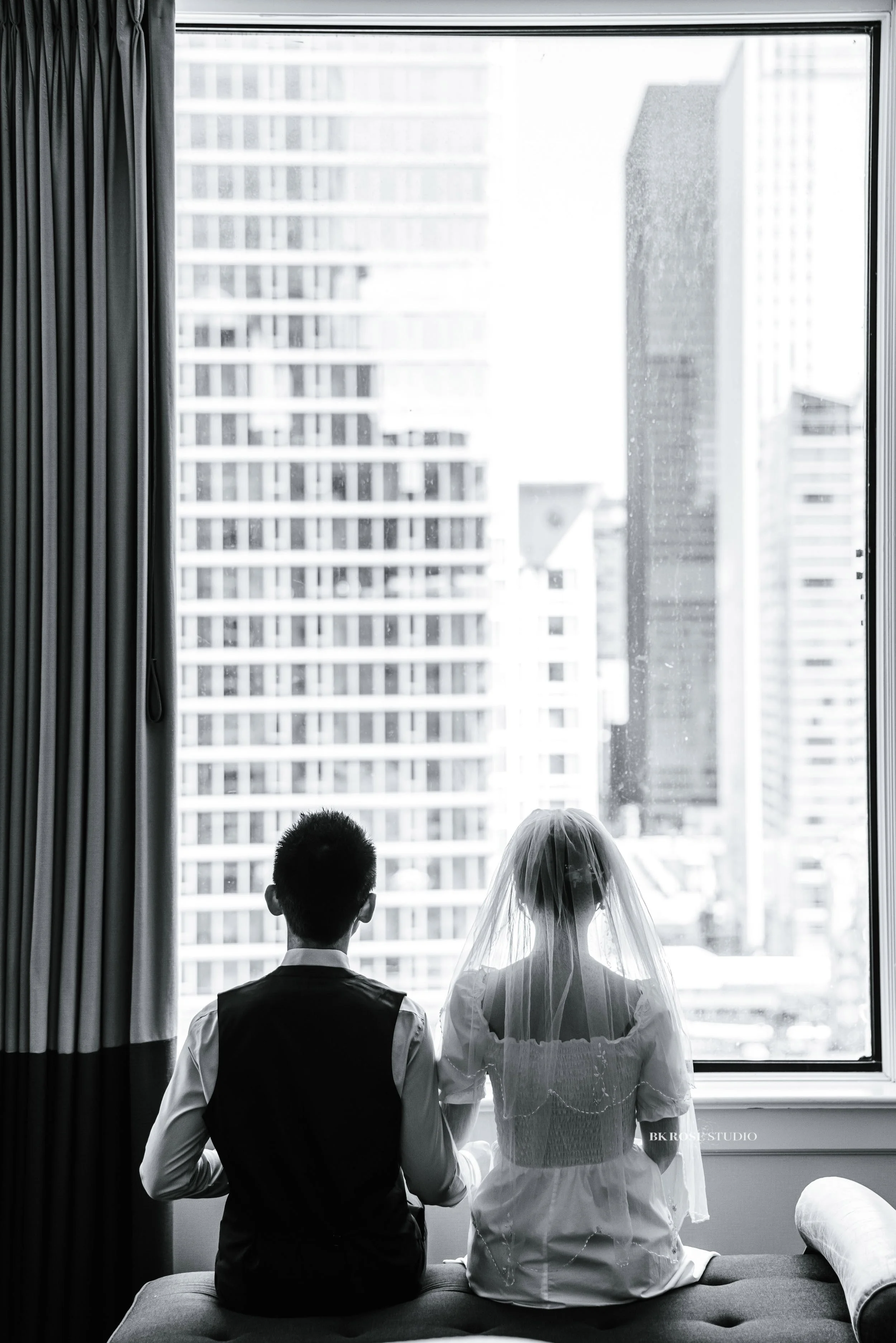 wedding-photographer-libertyville-illinois-bk-rose-studio-9.jpg