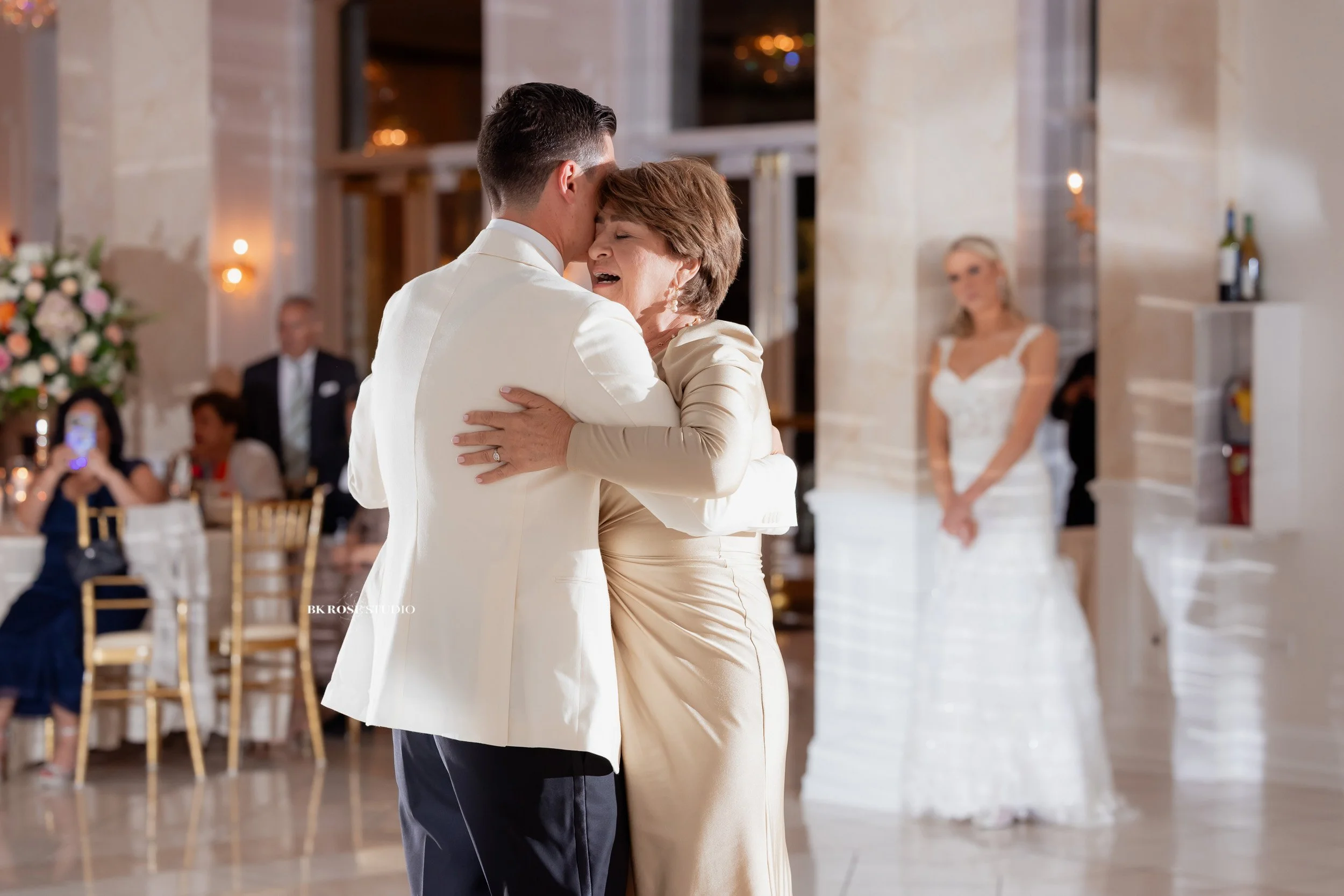 wedding-photographer-lake-county-illinois-bk-rose-studio-10.jpg