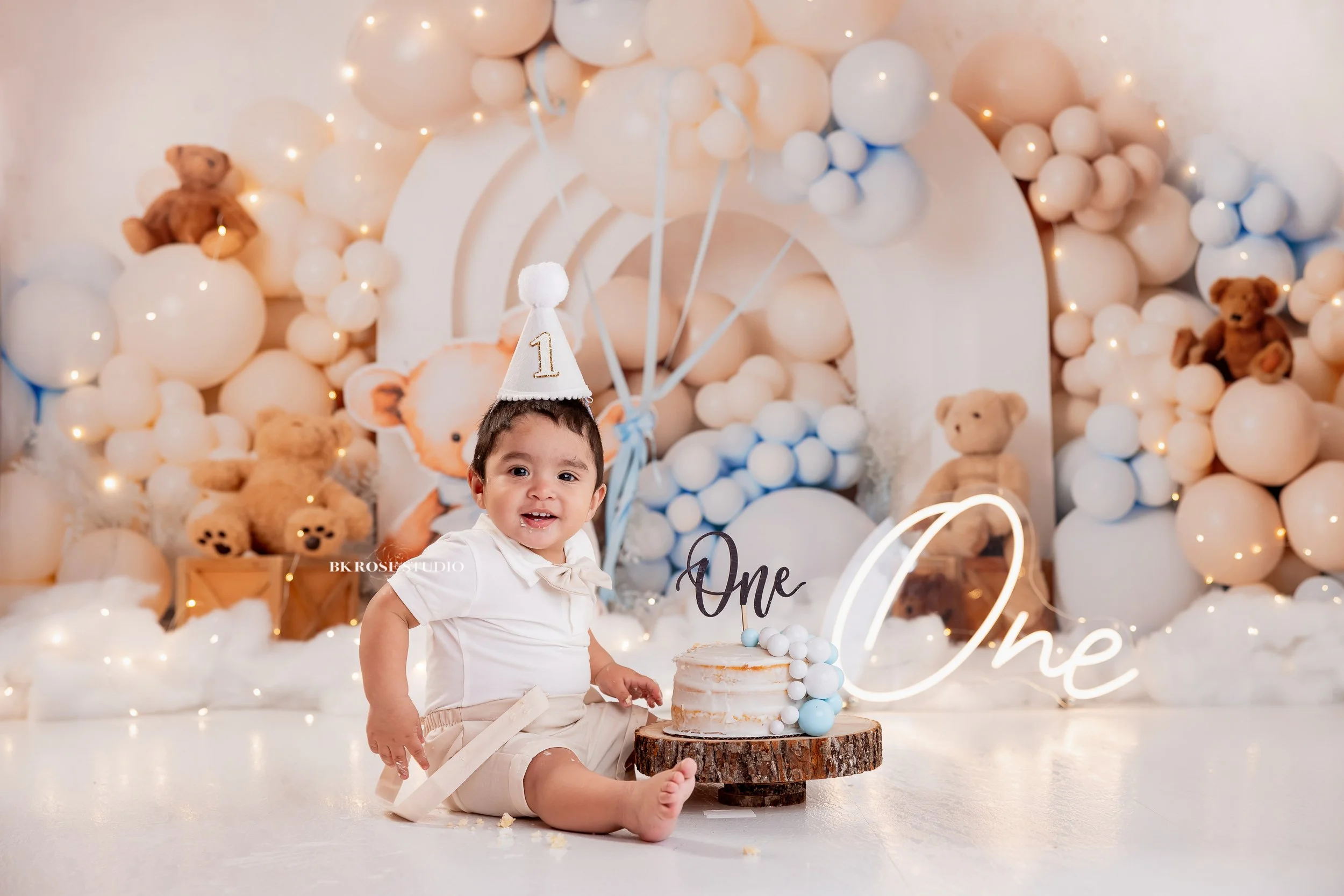 cake-smash-photographer-near-me-libertyville-illinois-29.jpg