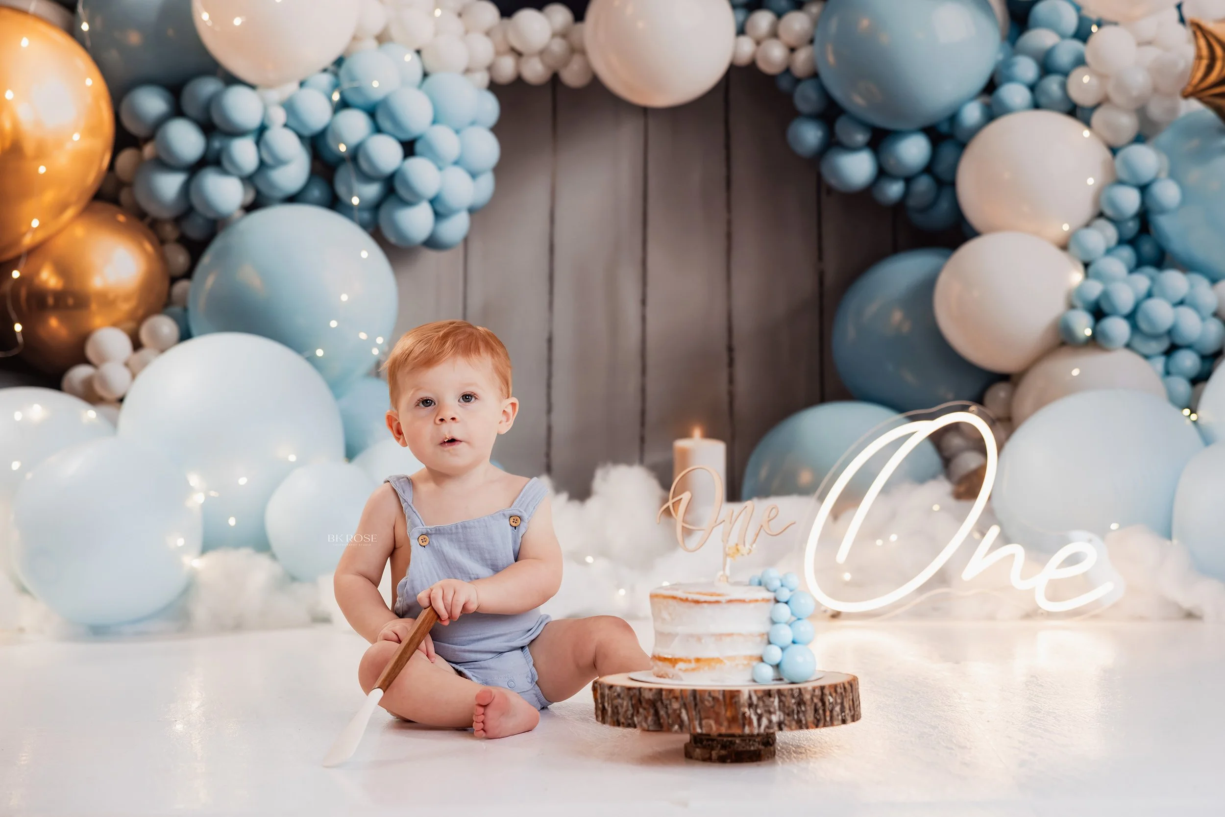 cake-smash-one-year-baby-11.jpg