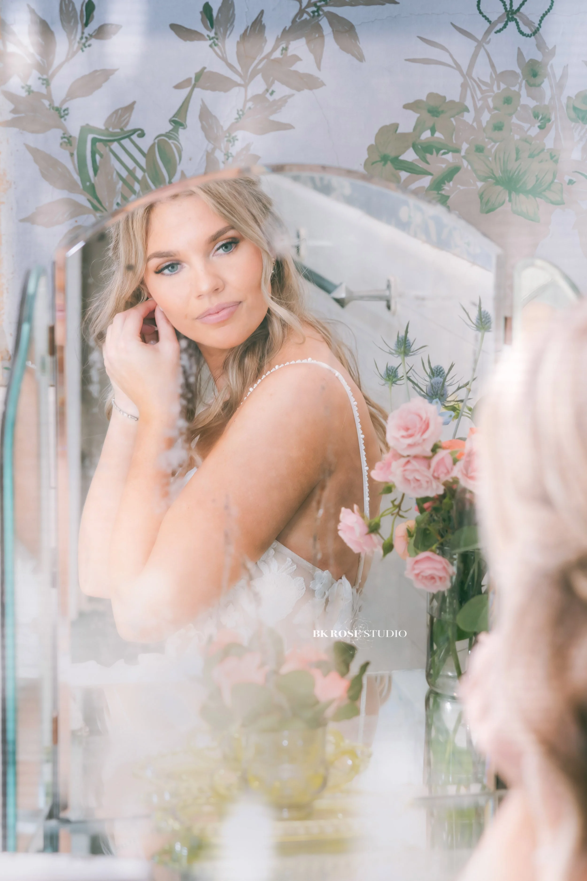 wedding-photographer-libertyville-illinois-bk-rose-studio-66.jpg