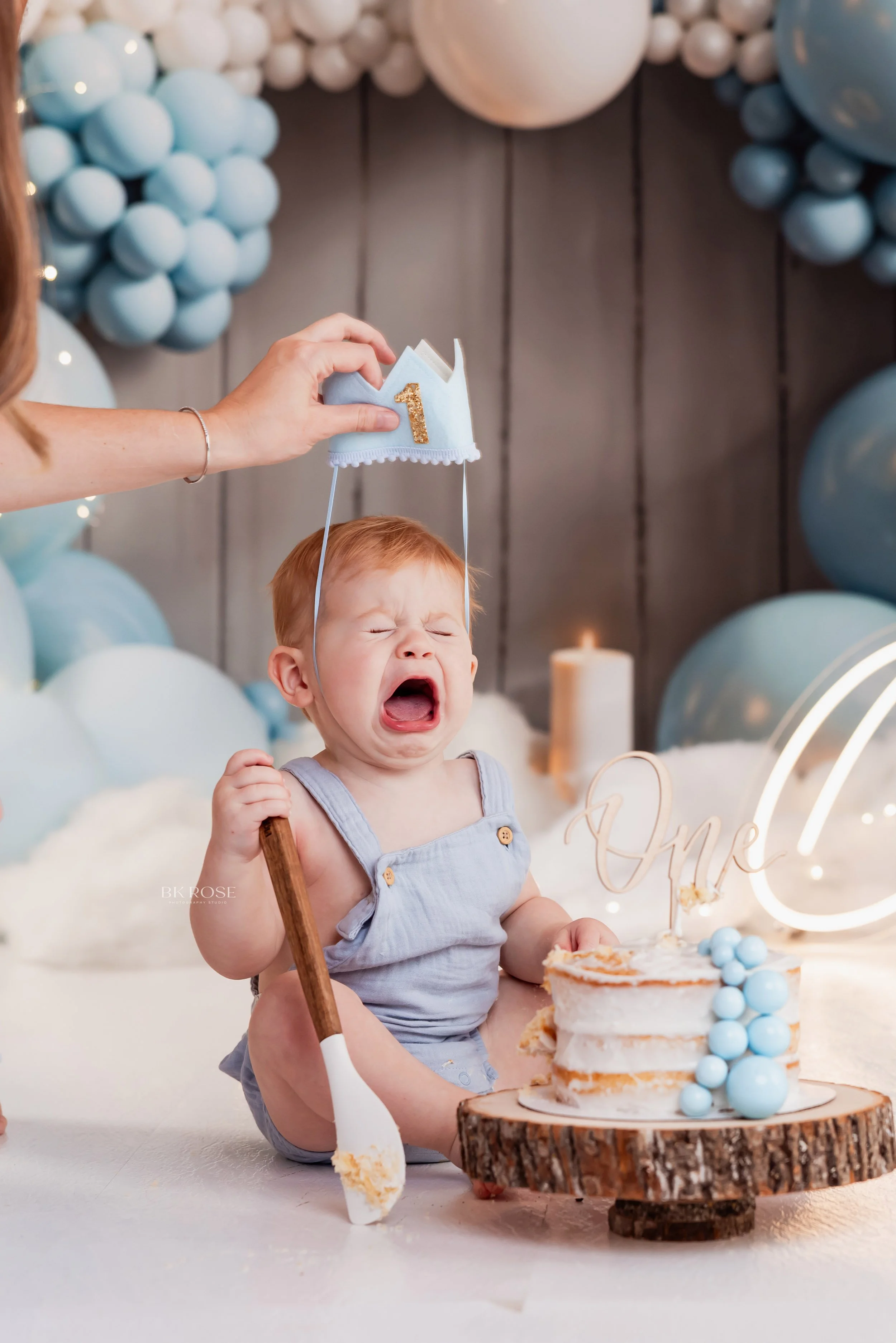 cake-smash-one-year-baby-10.jpg