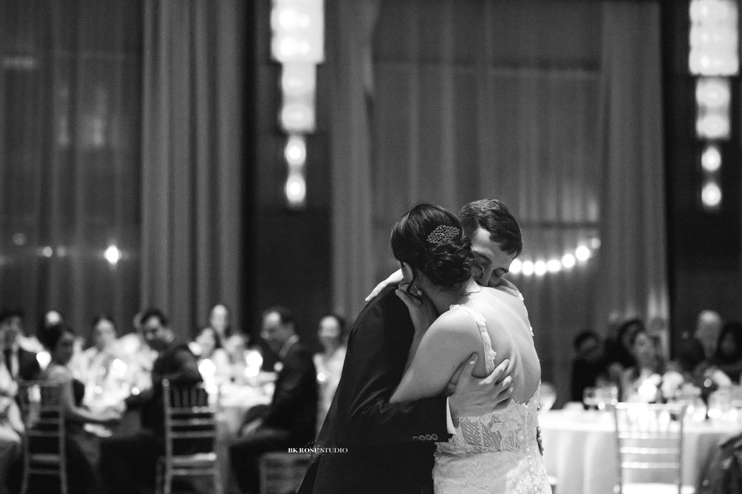 wedding-photographer-libertyville-illinois-bk-rose-studio-107.jpg