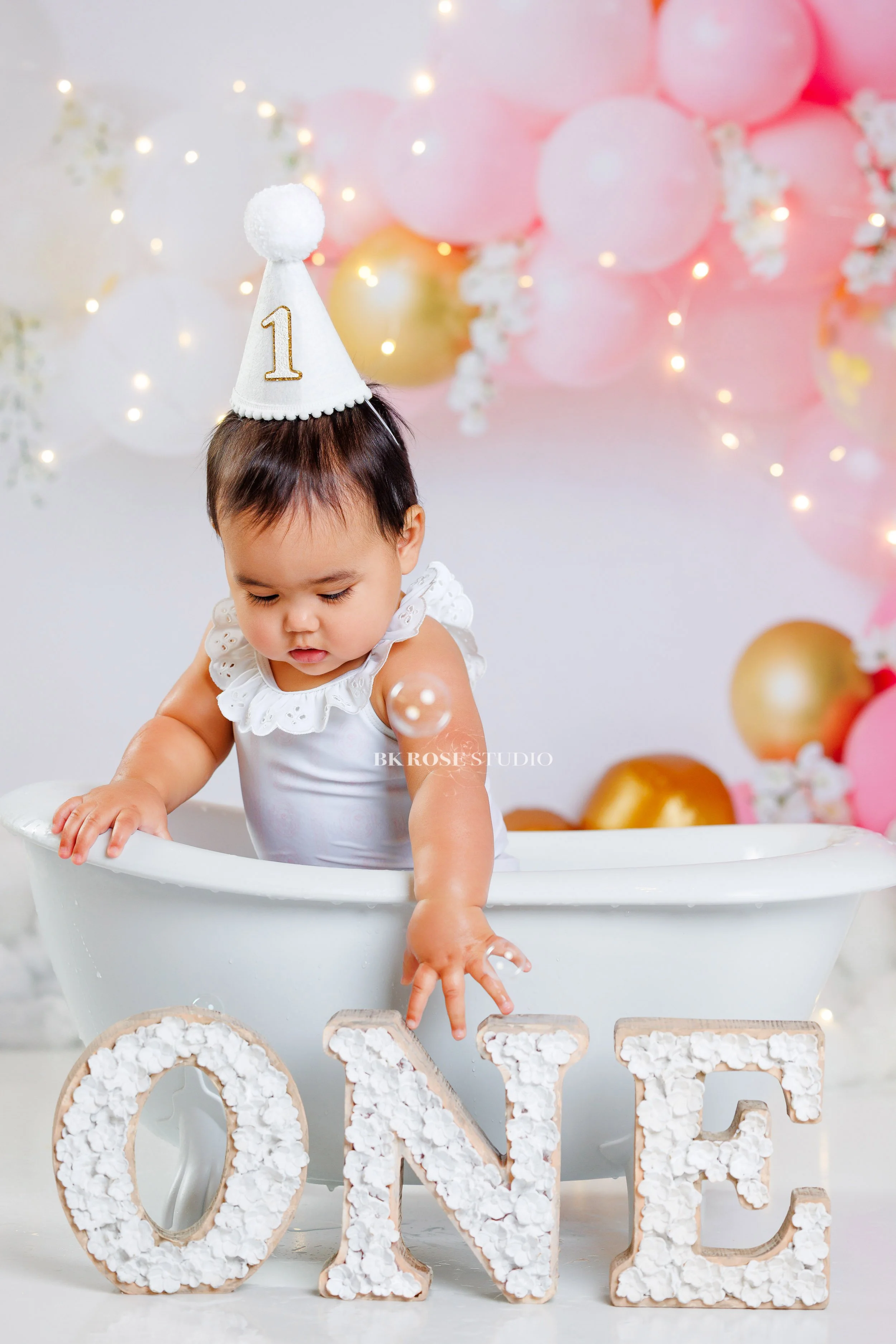 cake-smash-photographer-near-me-libertyville-illinois-61.jpg