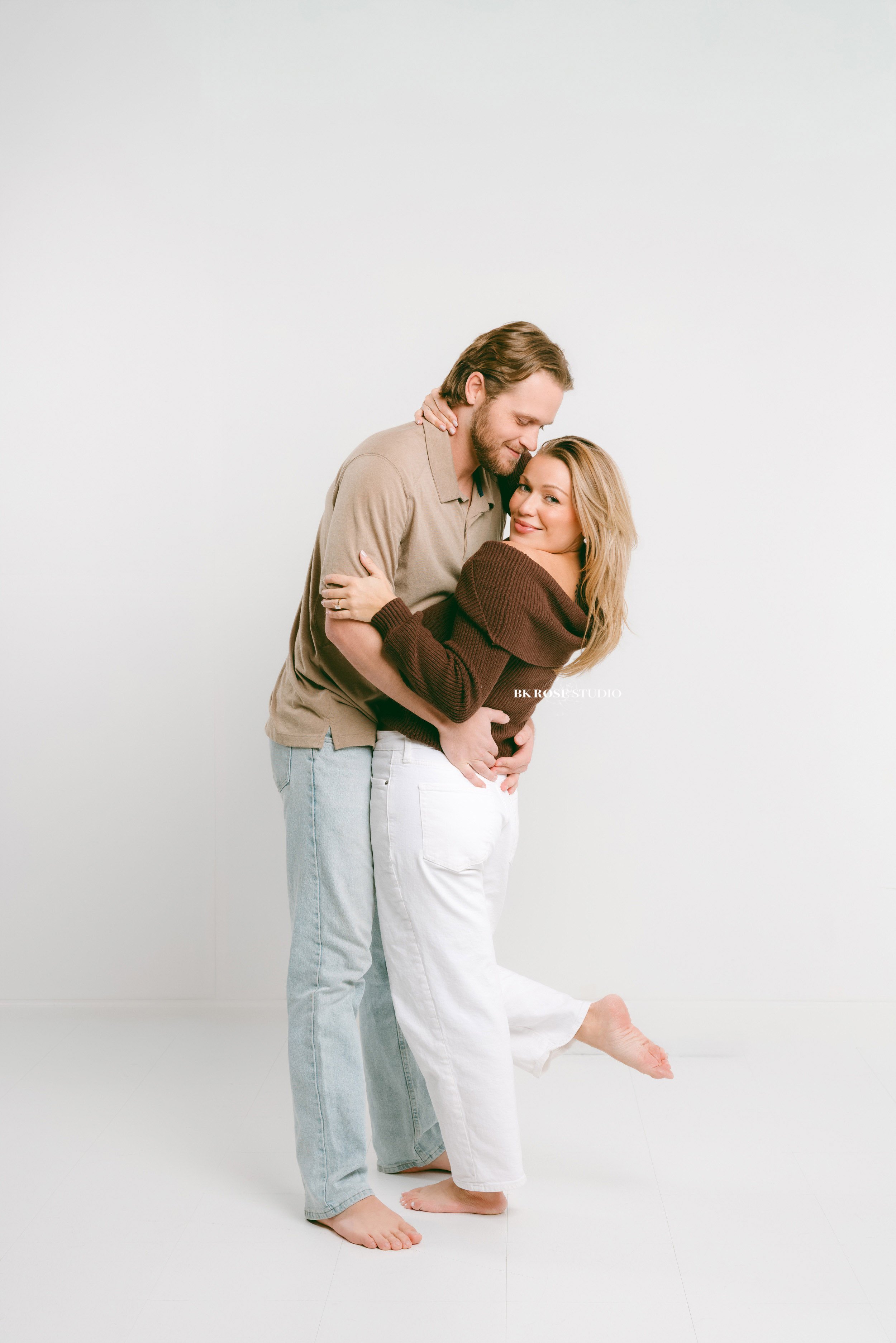 engagement-session-northwest-chicago-suburbs-1-39.jpg