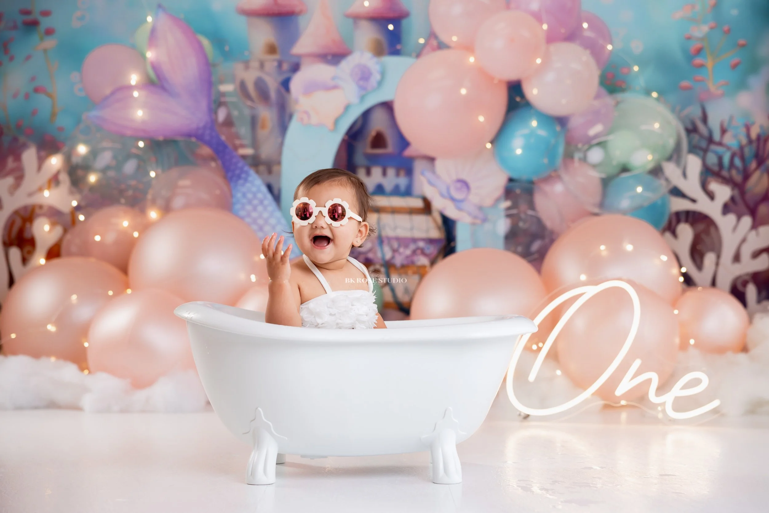 cake-smash-photographer-near-me-libertyville-illinois-45.jpg