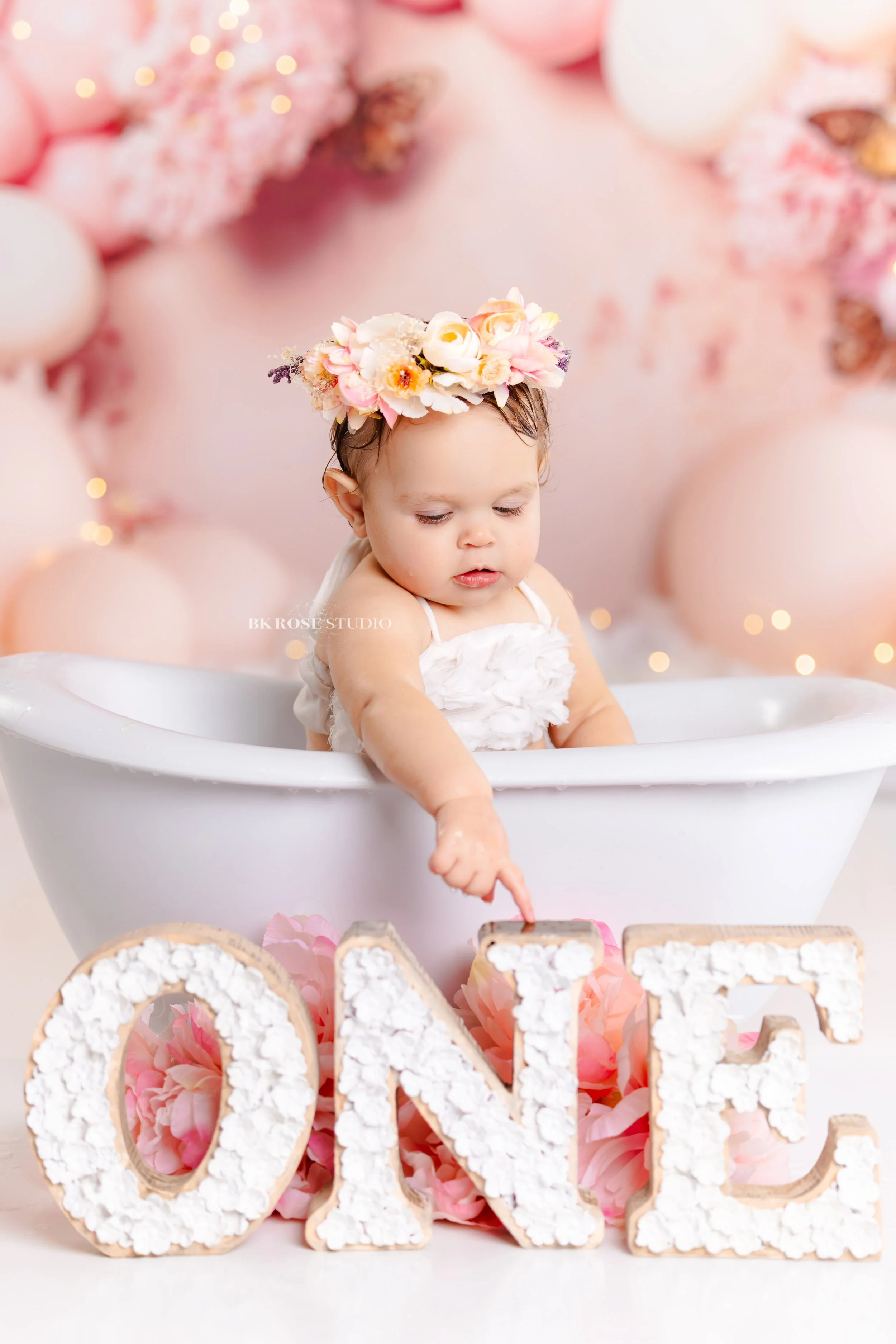 cake-smash-photographer-near-me-libertyville-illinois-53.jpg